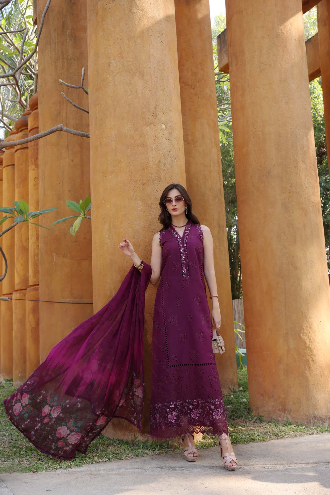HANDWORK LASERKARI LAWN - Image 4