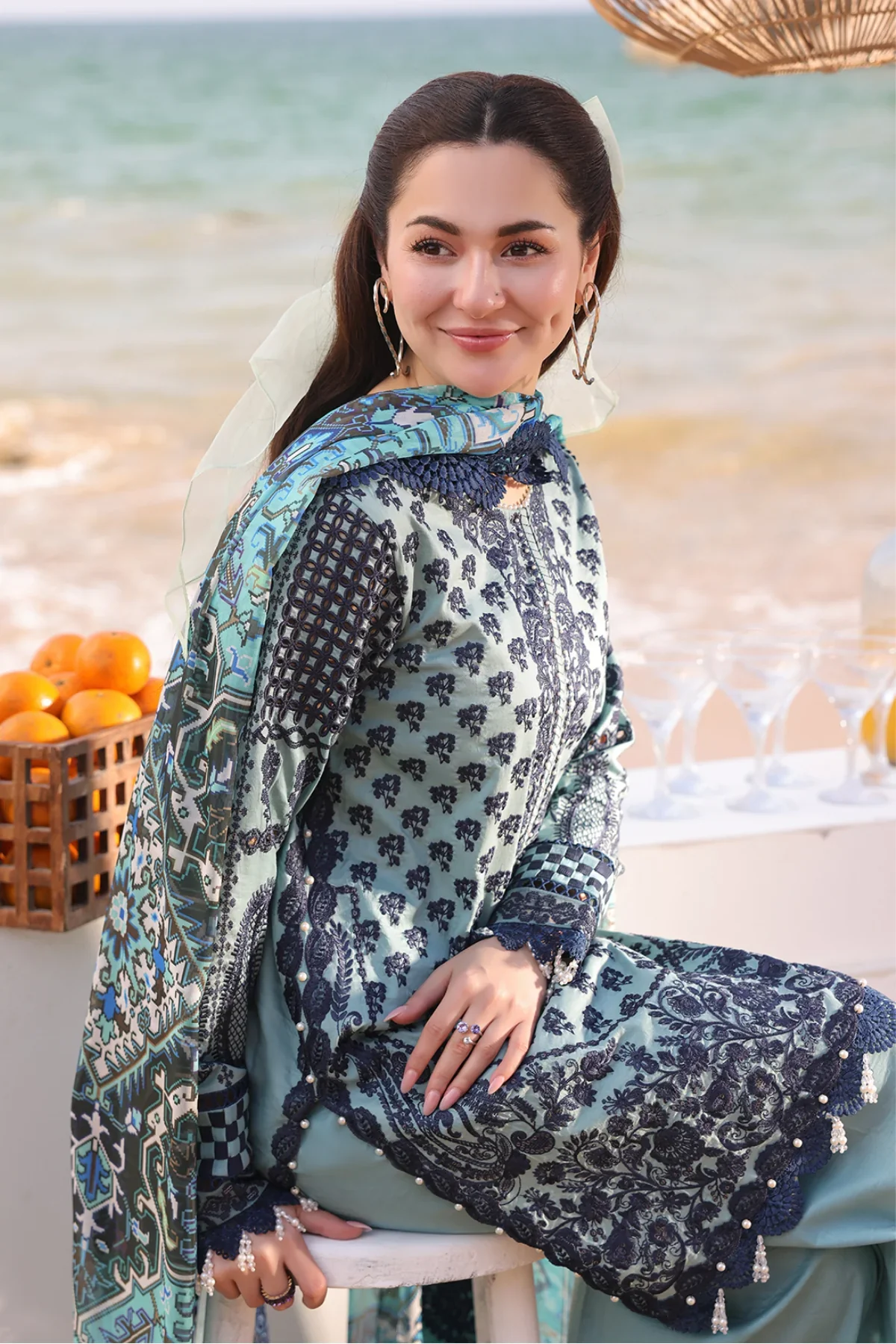 Hania Luxury Lawn - Image 3