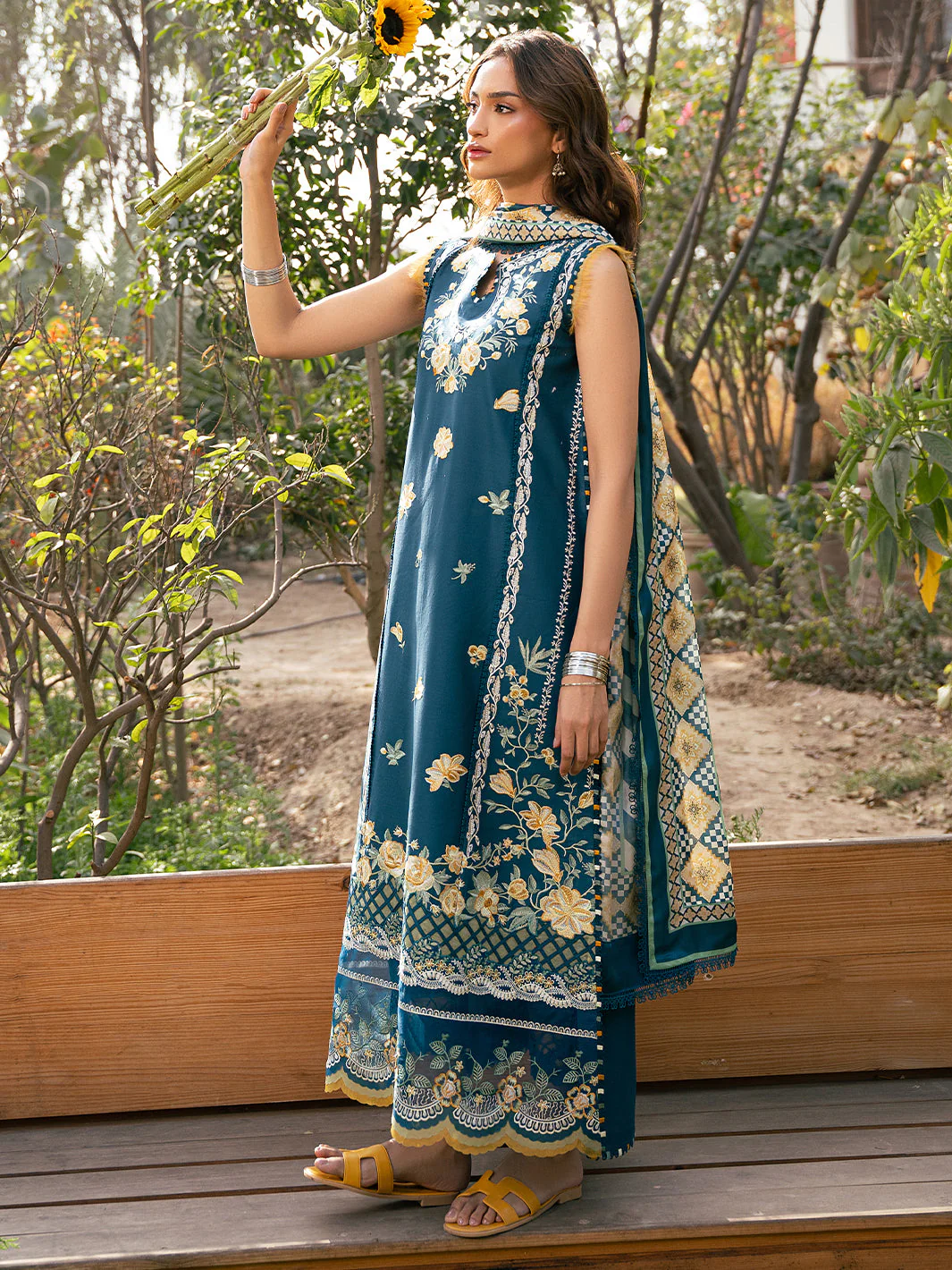 Hazel Printed Embroidered Lawn - Image 3