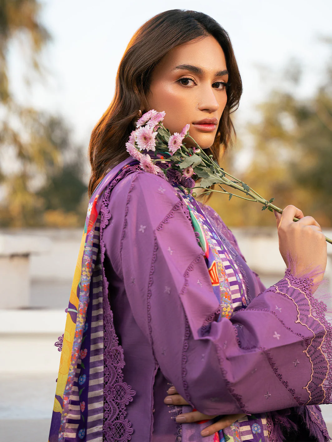 Hazel Printed Embroidered Lawn - Image 5