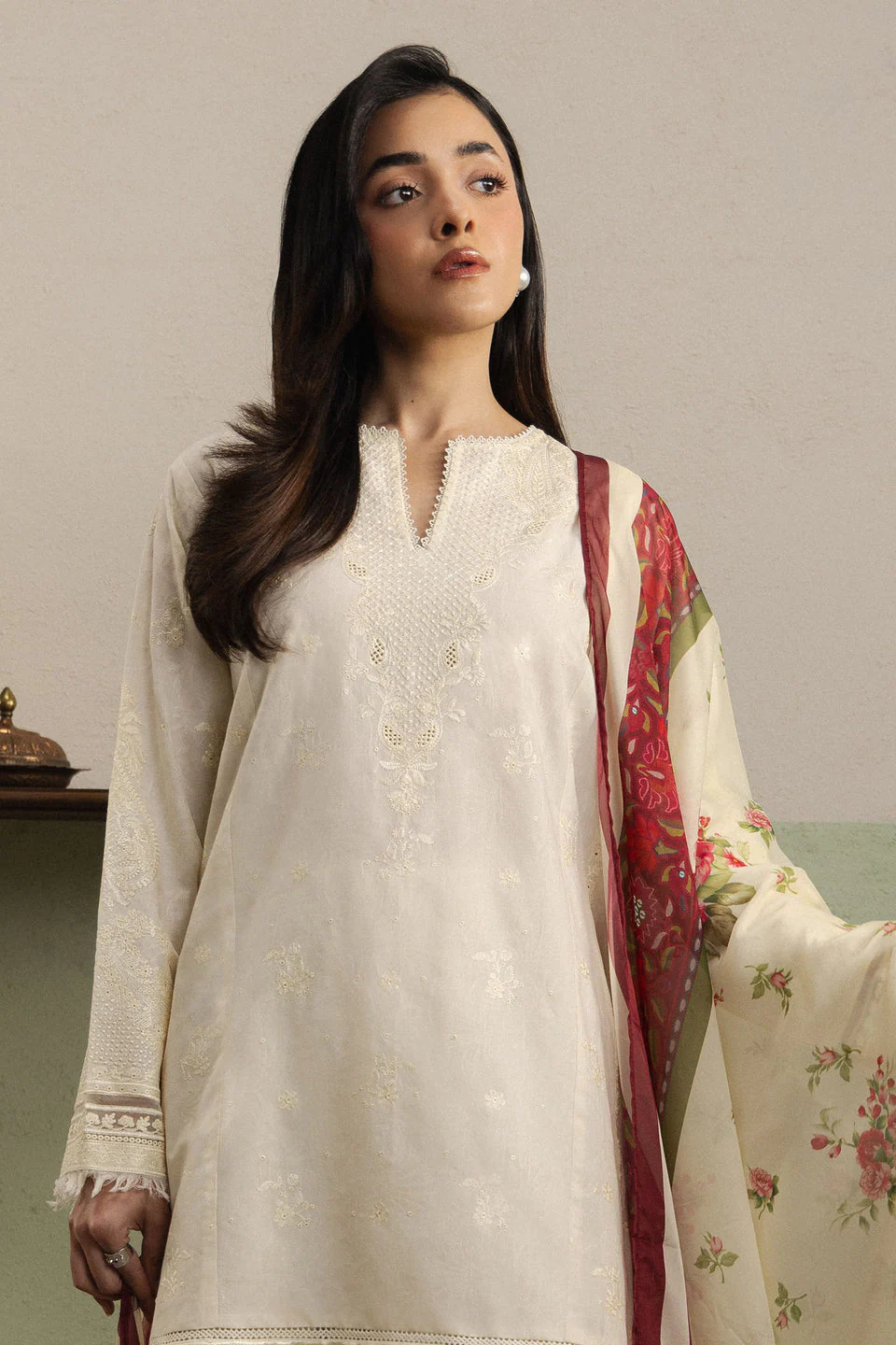 Hoorain-B - Image 4