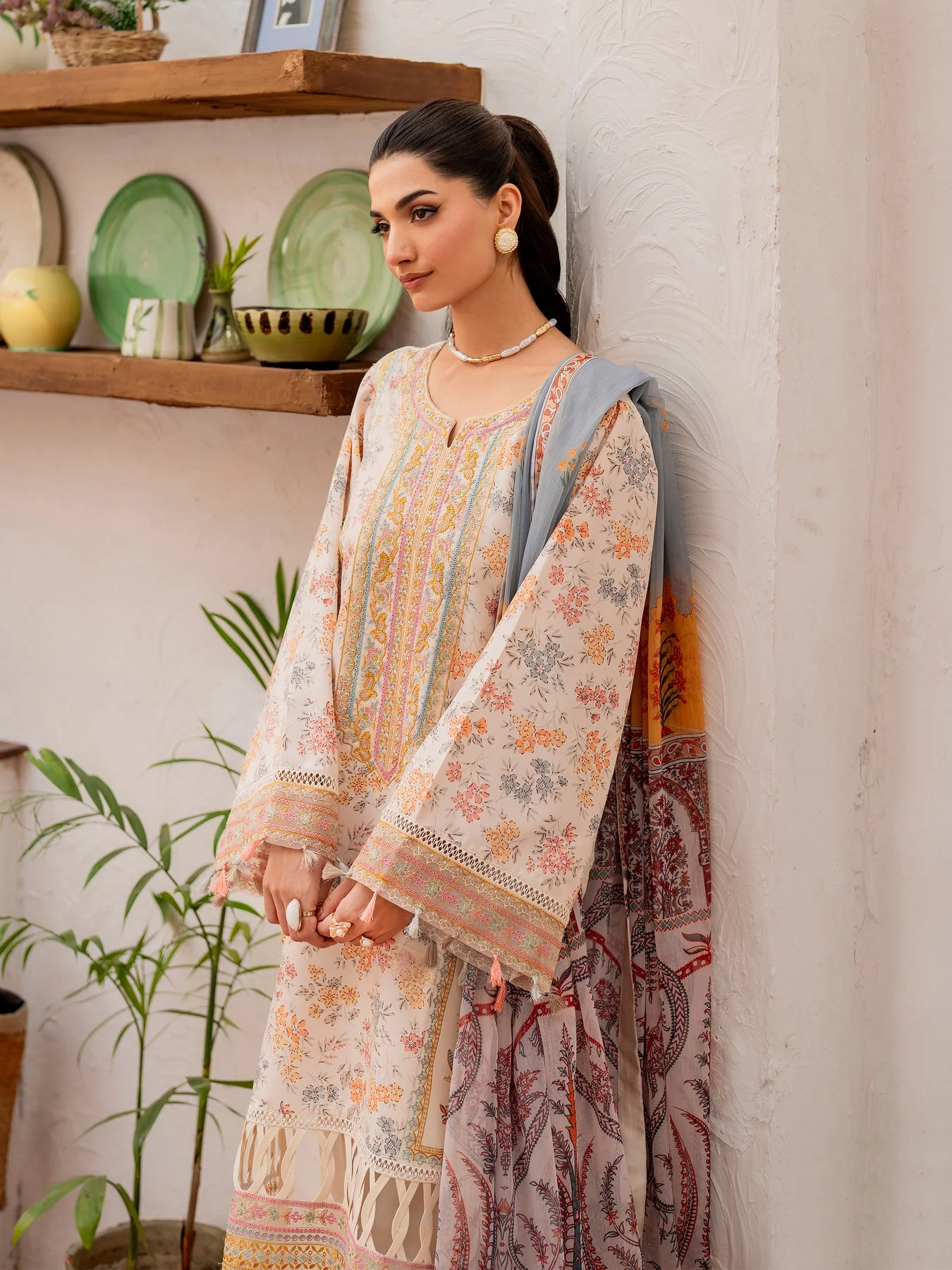 Husn-E-Arah Unstitched Lawn - Image 6