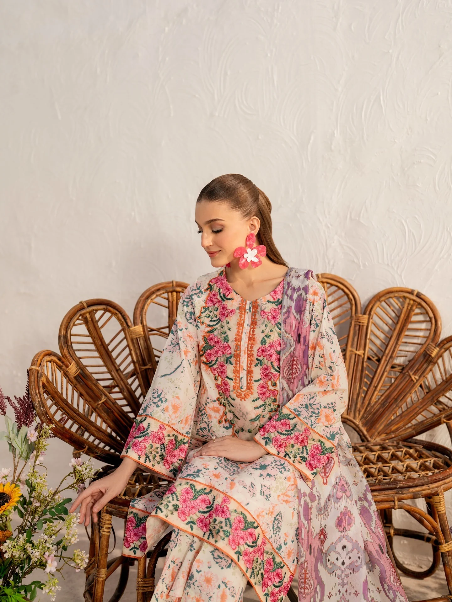 Husn-E-Arah Unstitched Lawn - Image 3