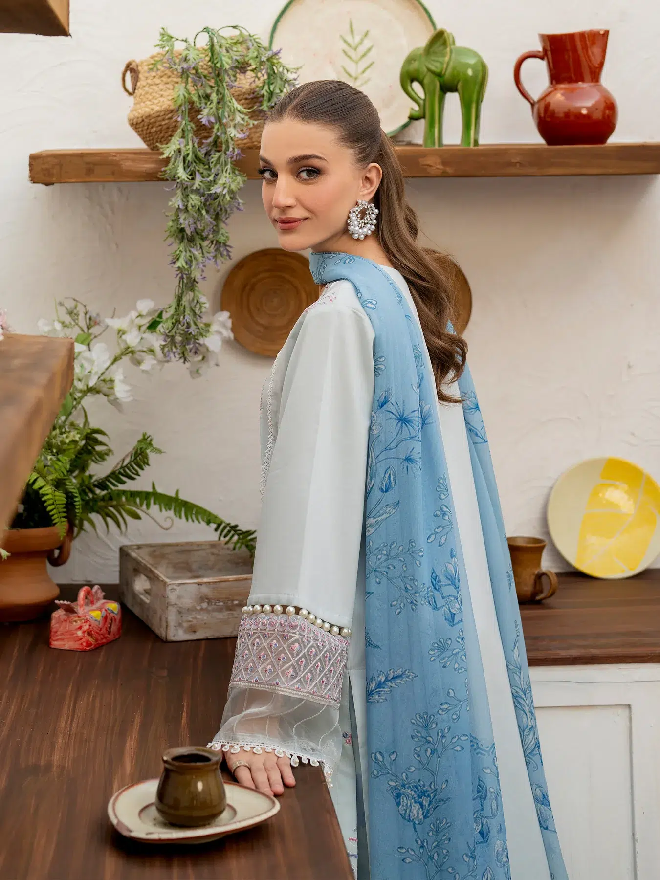 Husn-E-Arah Unstitched Lawn - Image 3