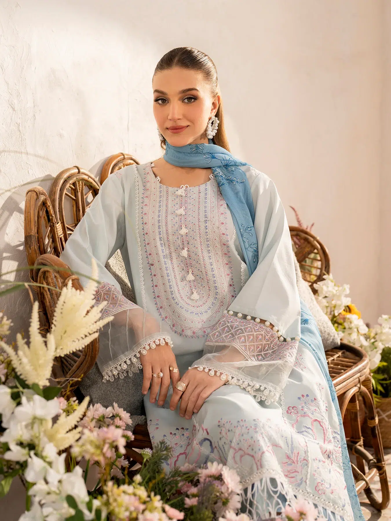 Husn-E-Arah Unstitched Lawn - Image 4