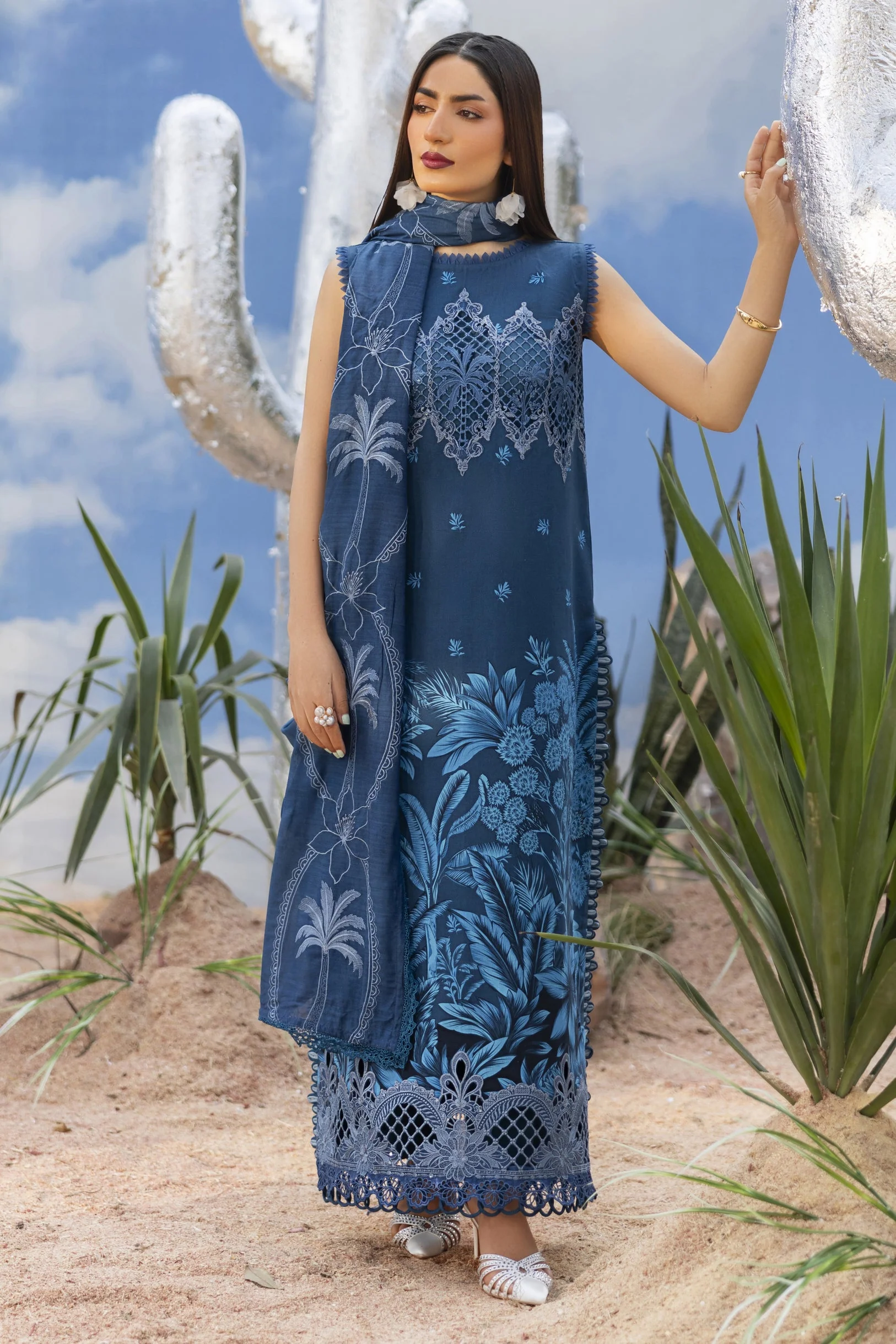 Ivy Bloom Lawn 3 PC - Image 3