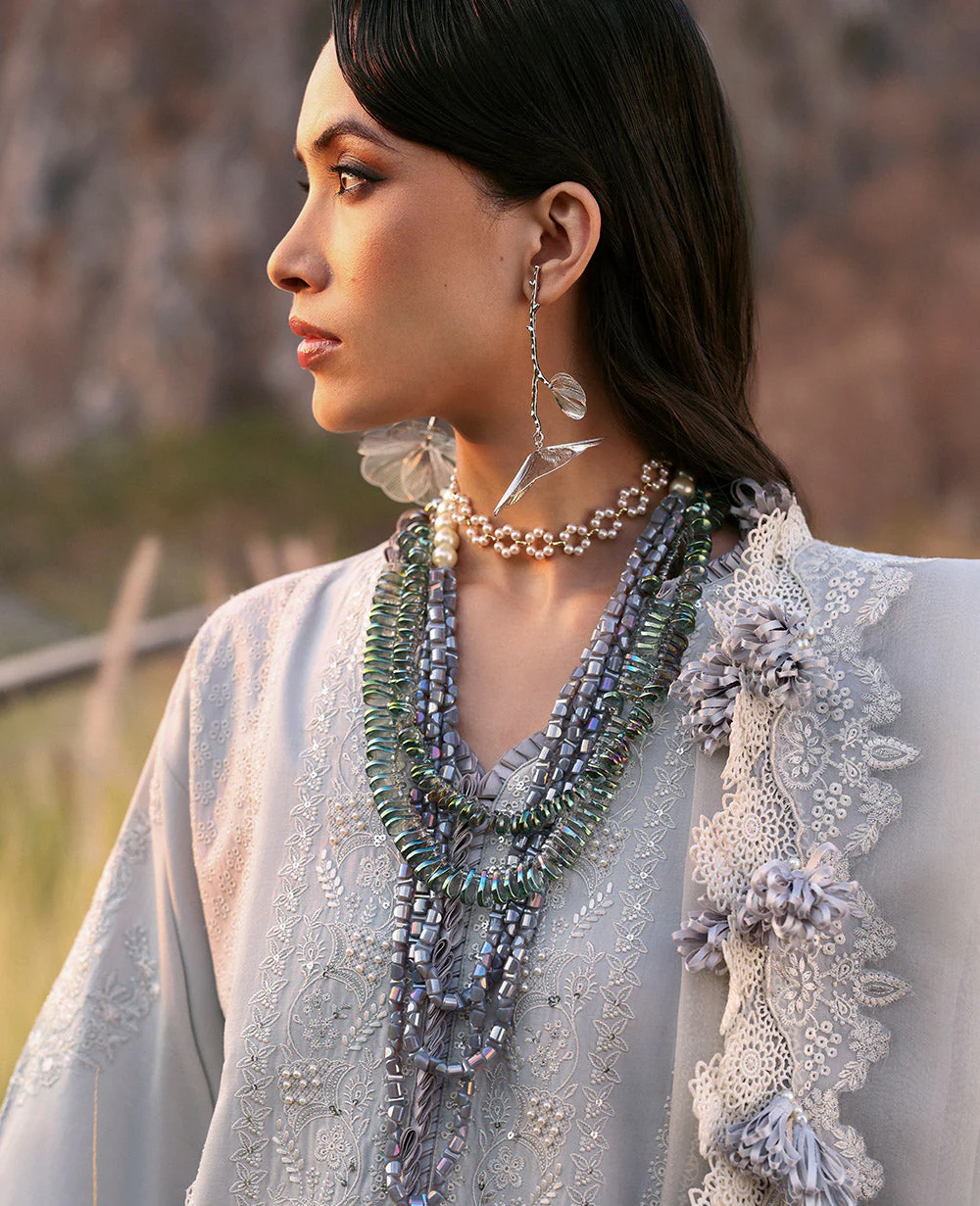 Kalani Luxury Lawn - Image 3