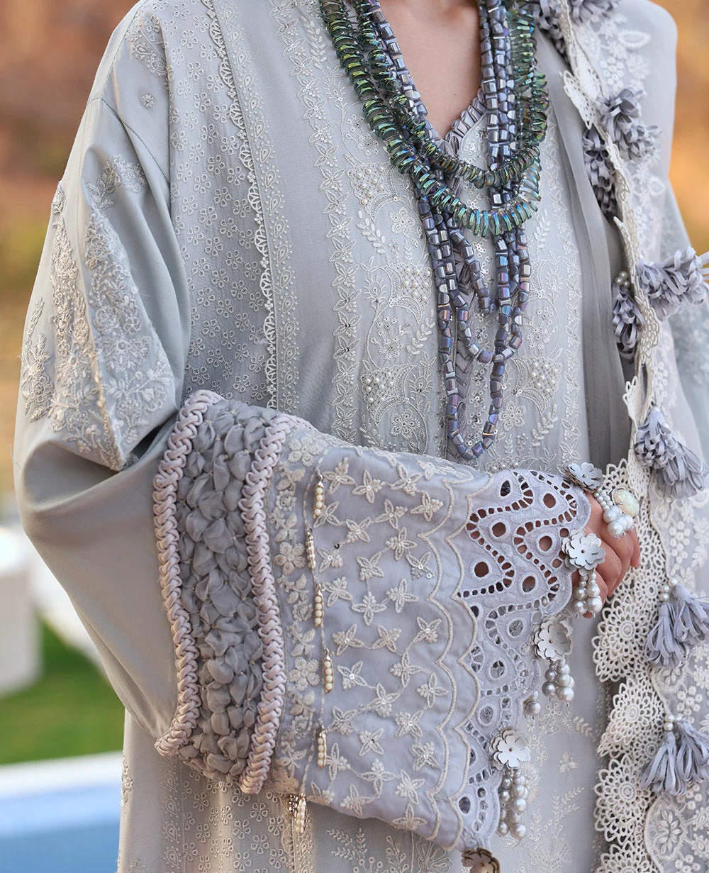 Kalani Luxury Lawn - Image 5