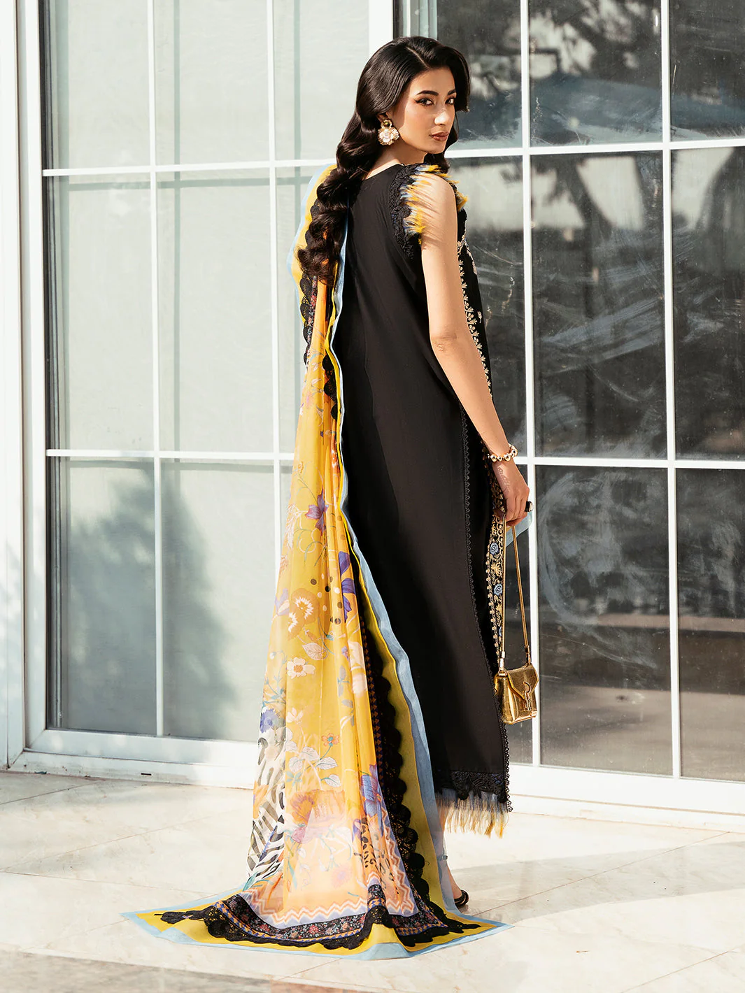 Kayra Embroidered Lawn - Image 2