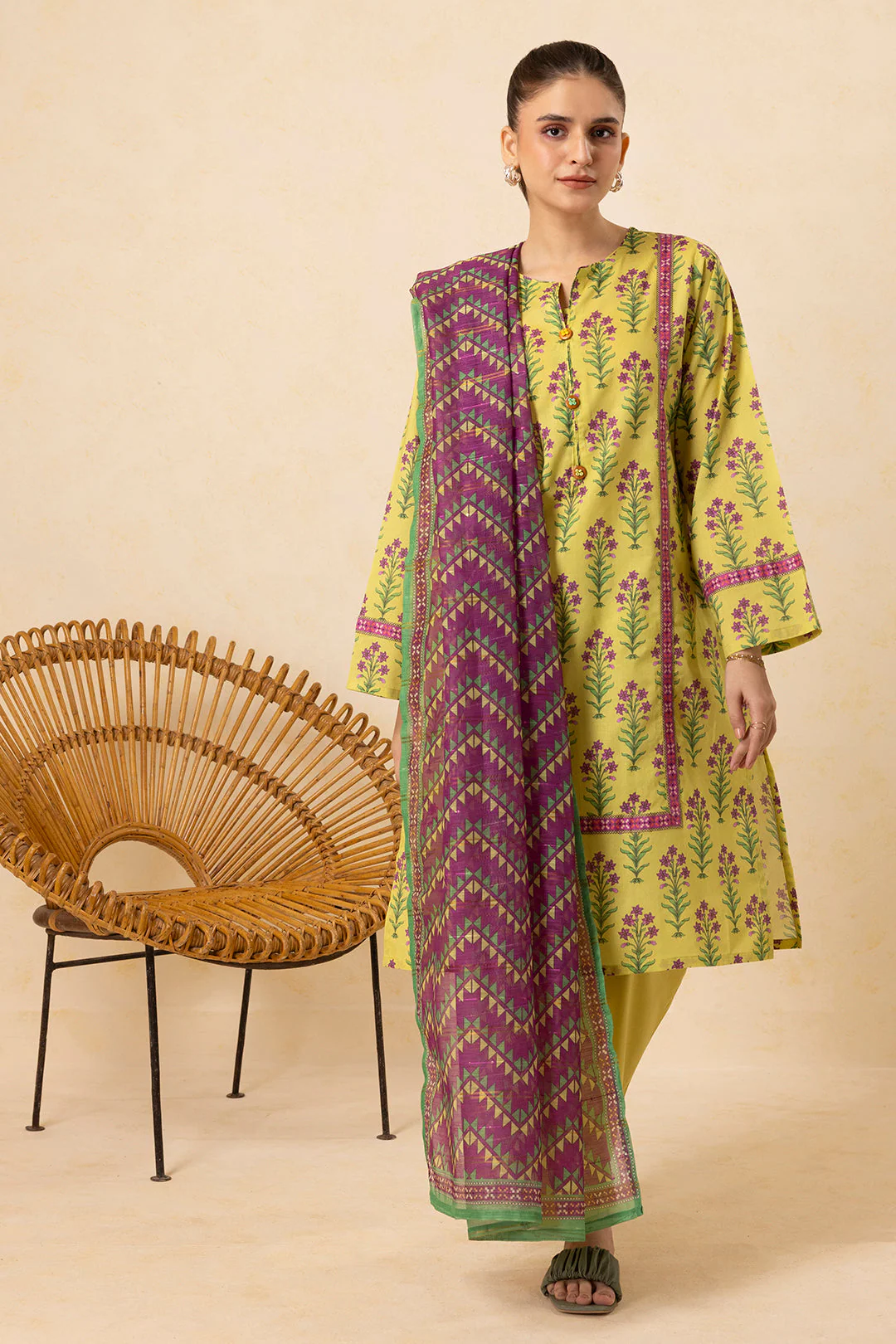 Kurta Dupatta Trouser