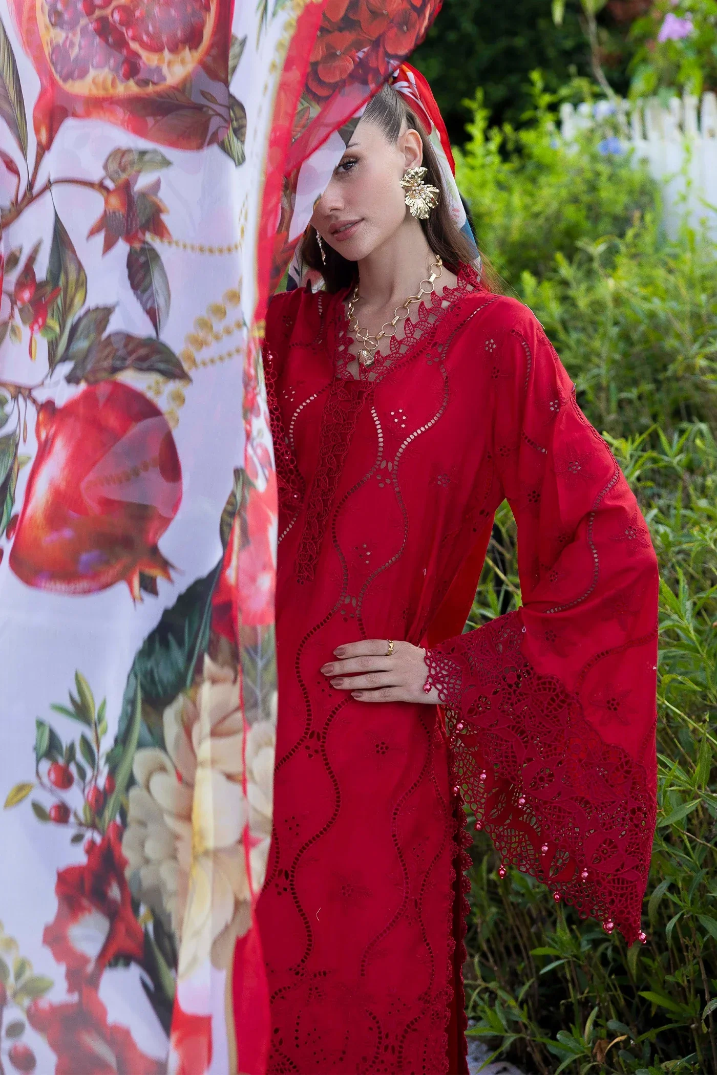 LASSERKARI-EID PETALS
