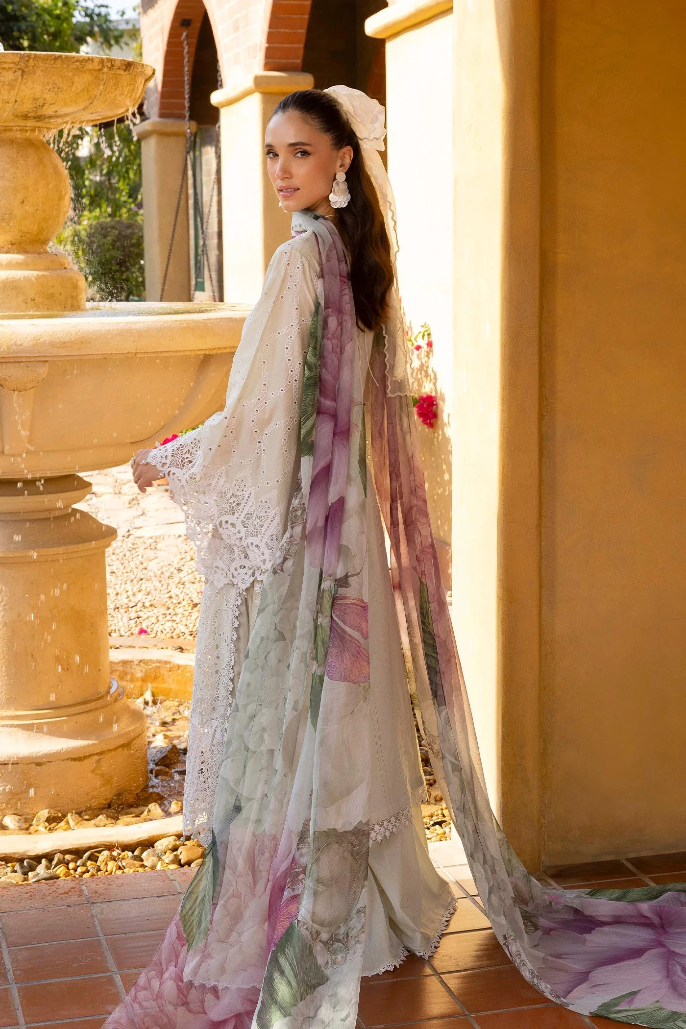 LASSERKARI-EID PETALS - Image 2