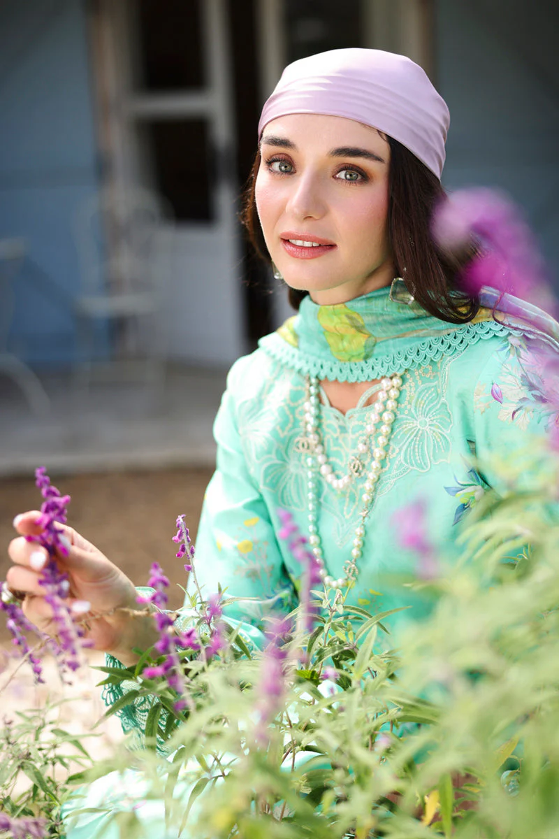 Lifestyle Summer Lawn - Image 3