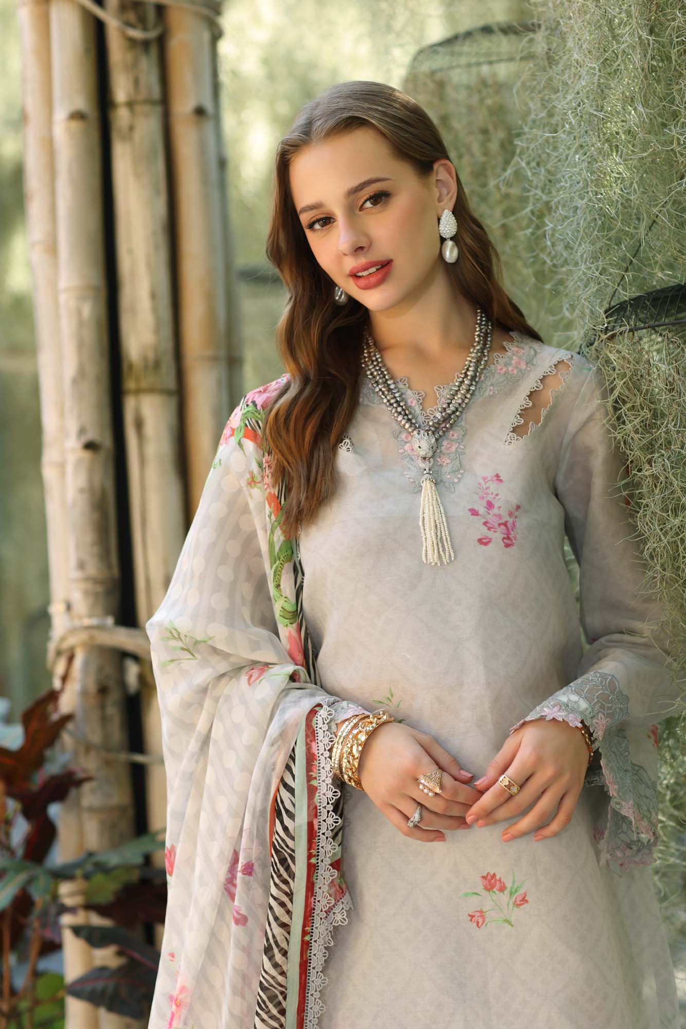 LUXE PRINKARI LAWN - Image 3