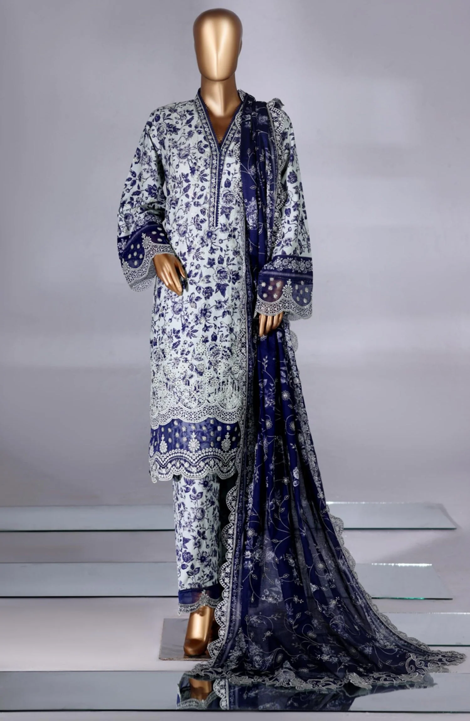 Luxury Embroidered Lawn 3 Piece