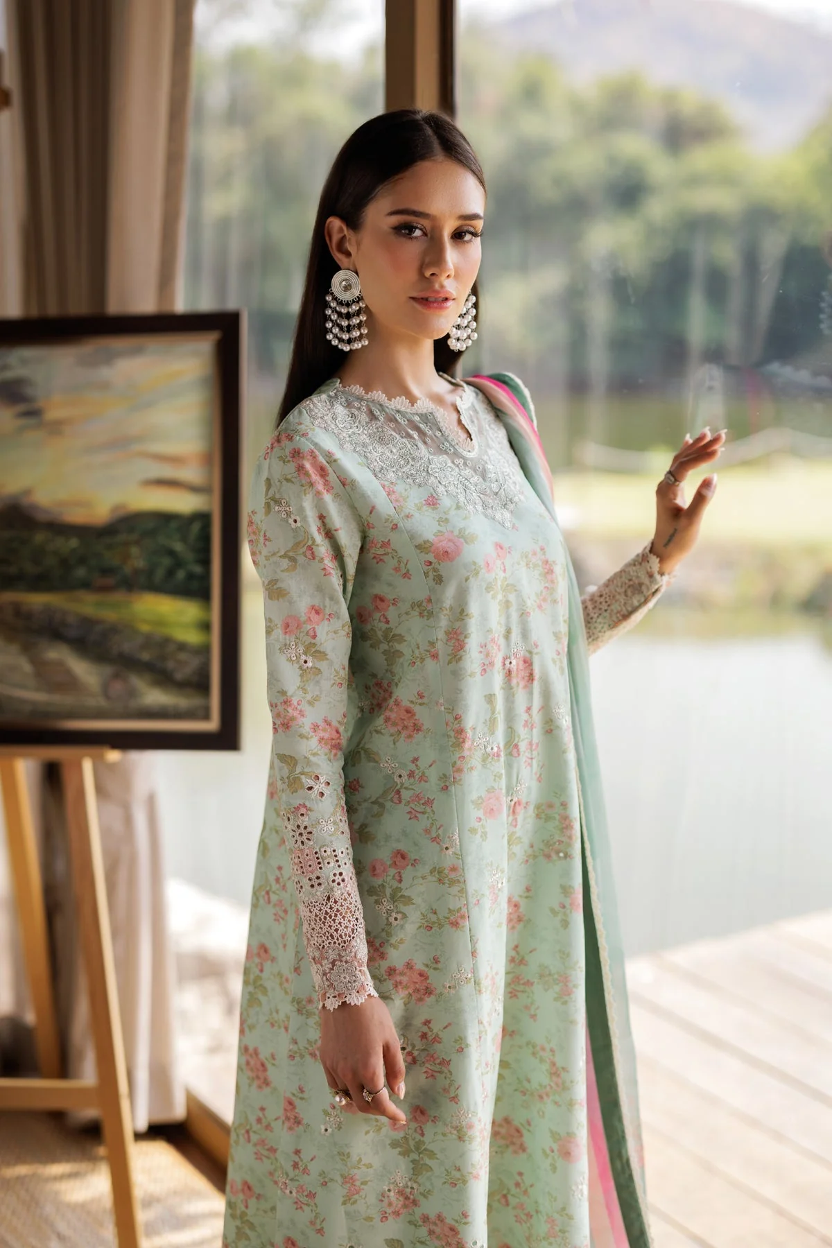 Luxury Lawn - Image 6