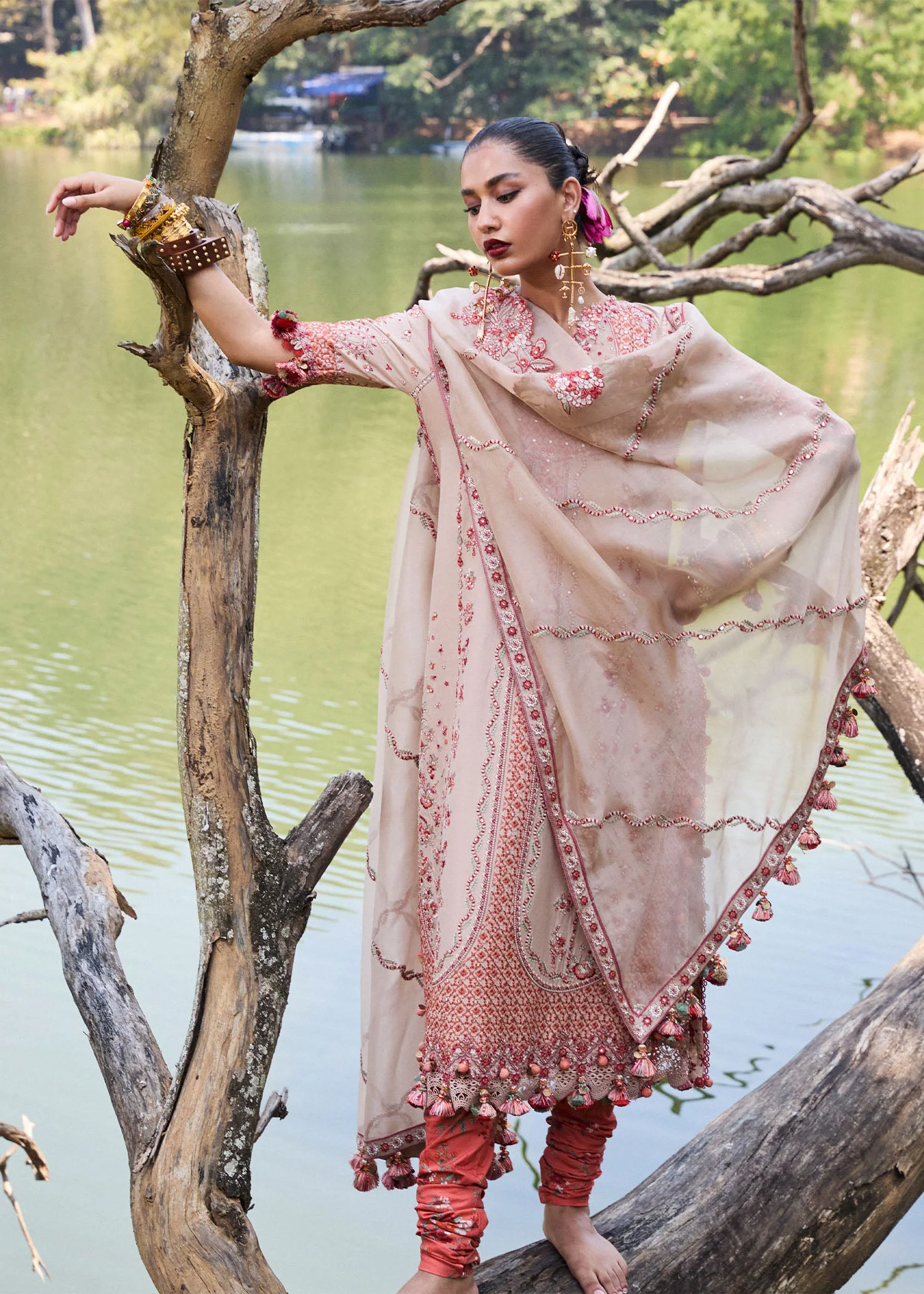 Luxury Lawn - Image 6