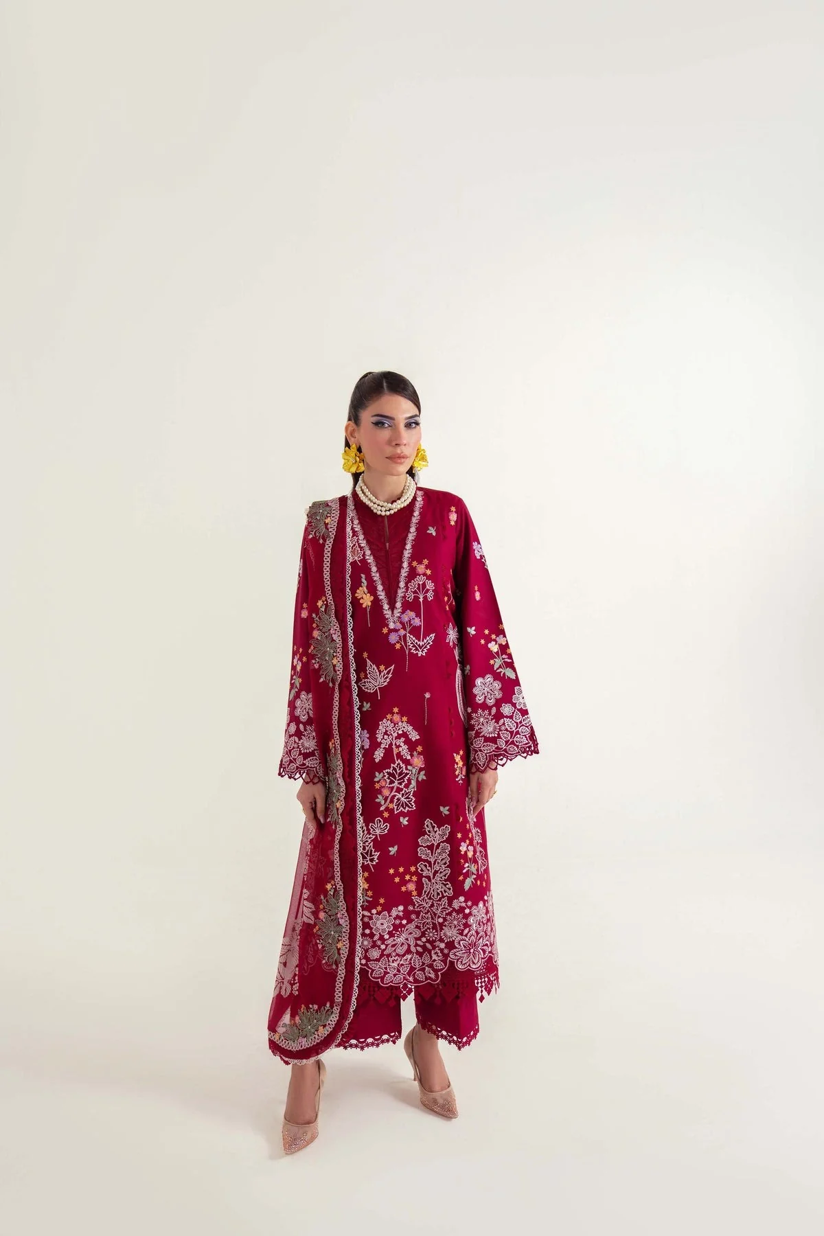 Luxury Lawn - Image 3