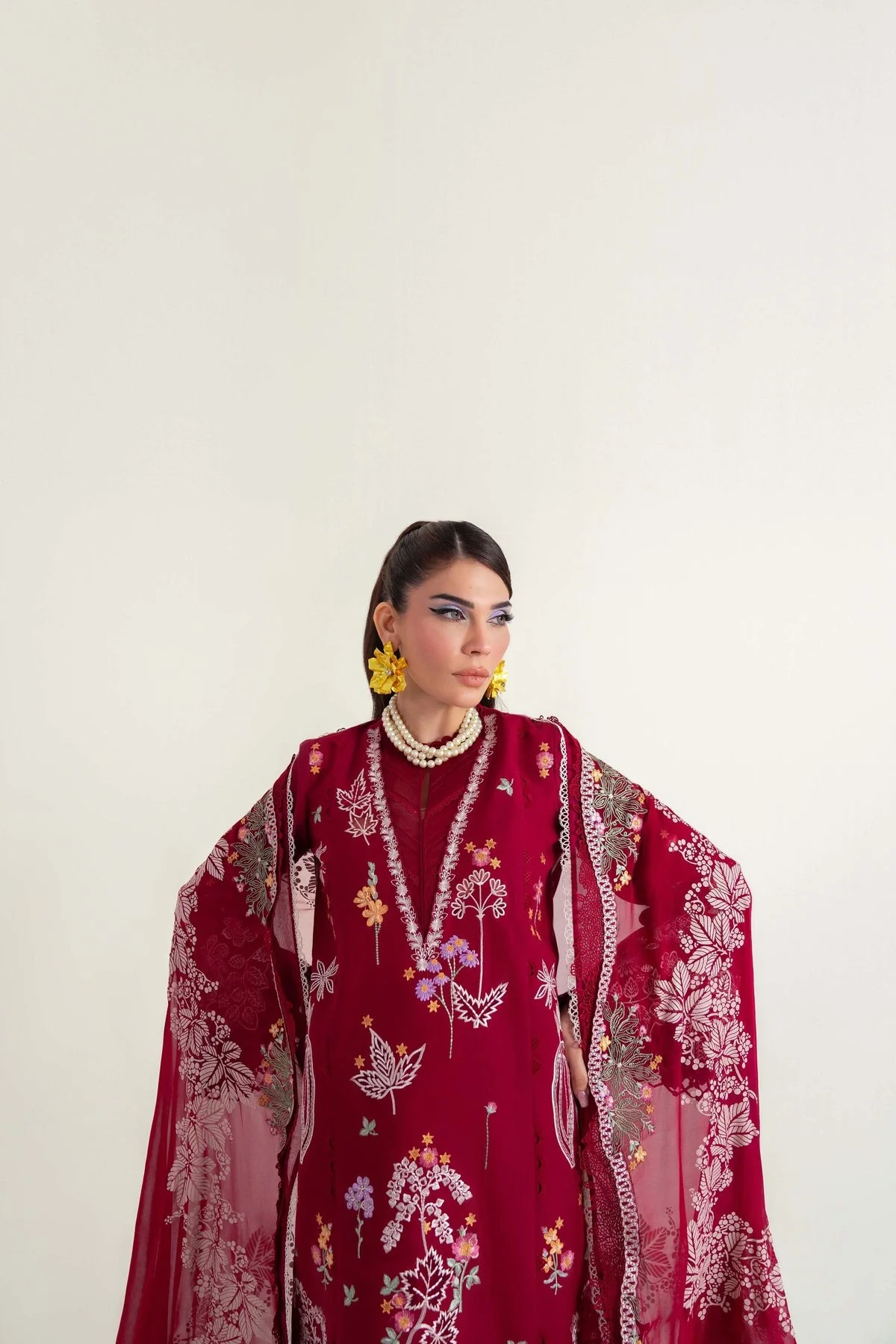 Luxury Lawn - Image 4