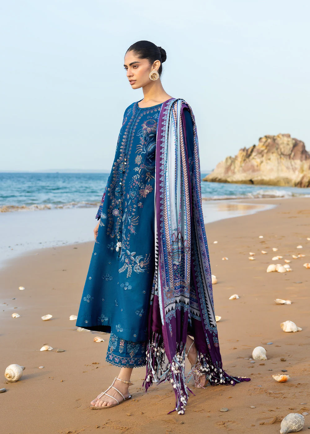 Luxury Lawn - Image 7