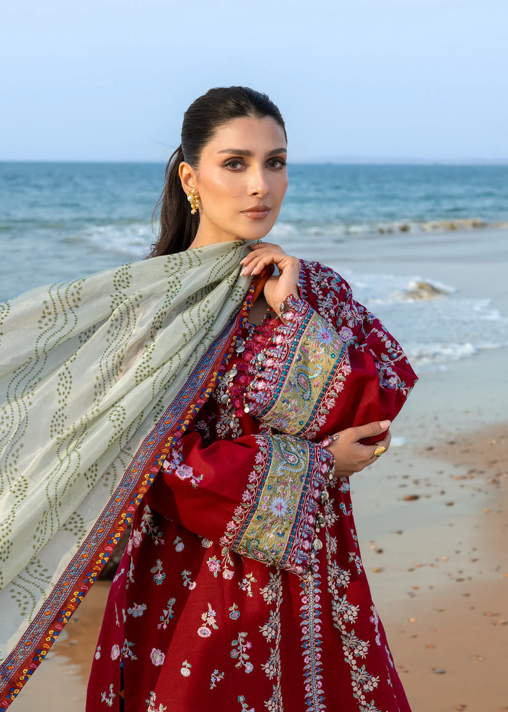 Luxury Lawn - Image 5