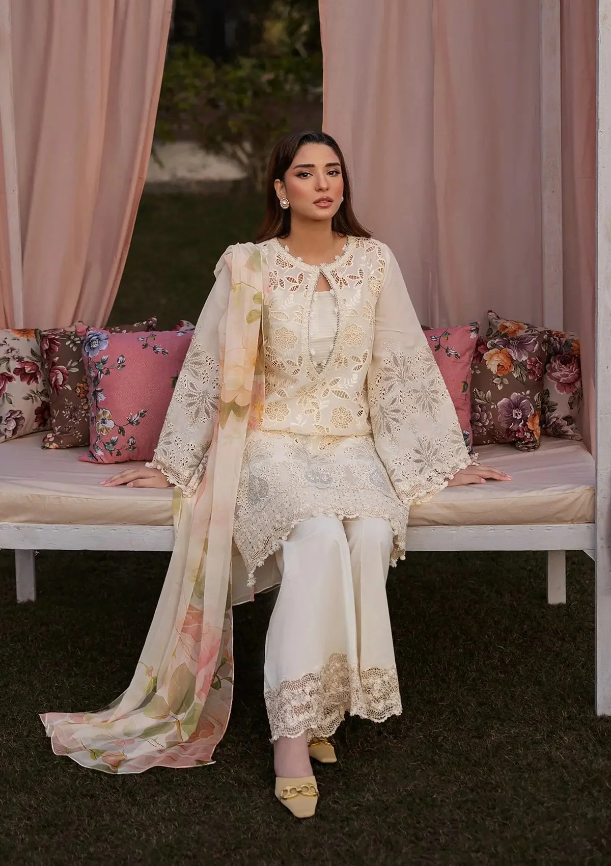 LUXURY LAWN COLLECTION - Image 3