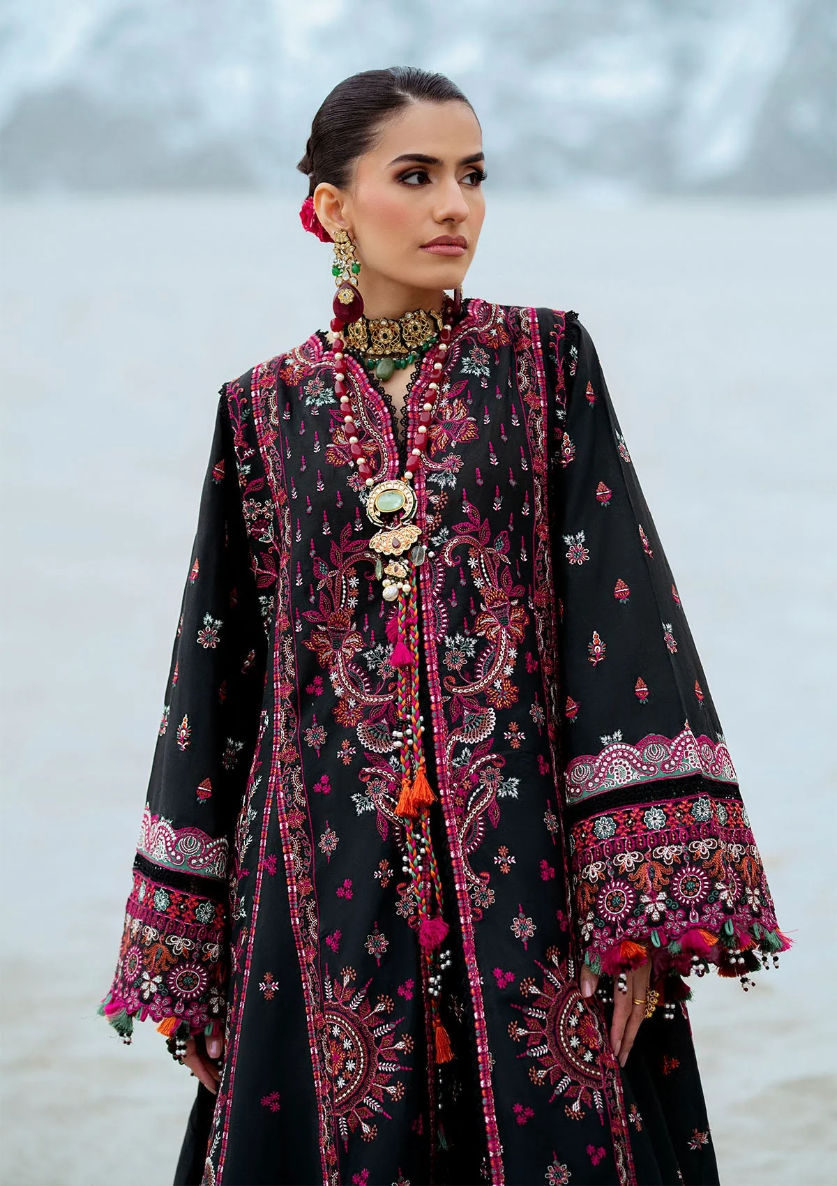 Luxury Lawn Collection - Image 3
