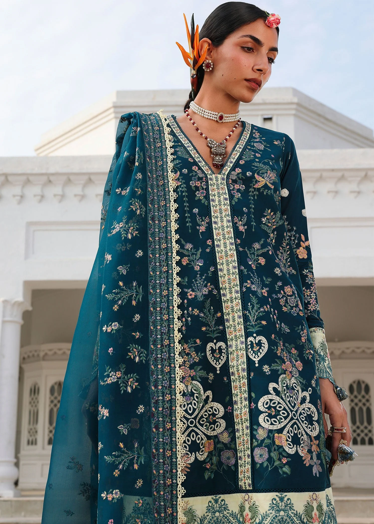 Luxury Lawn Edit - Image 3