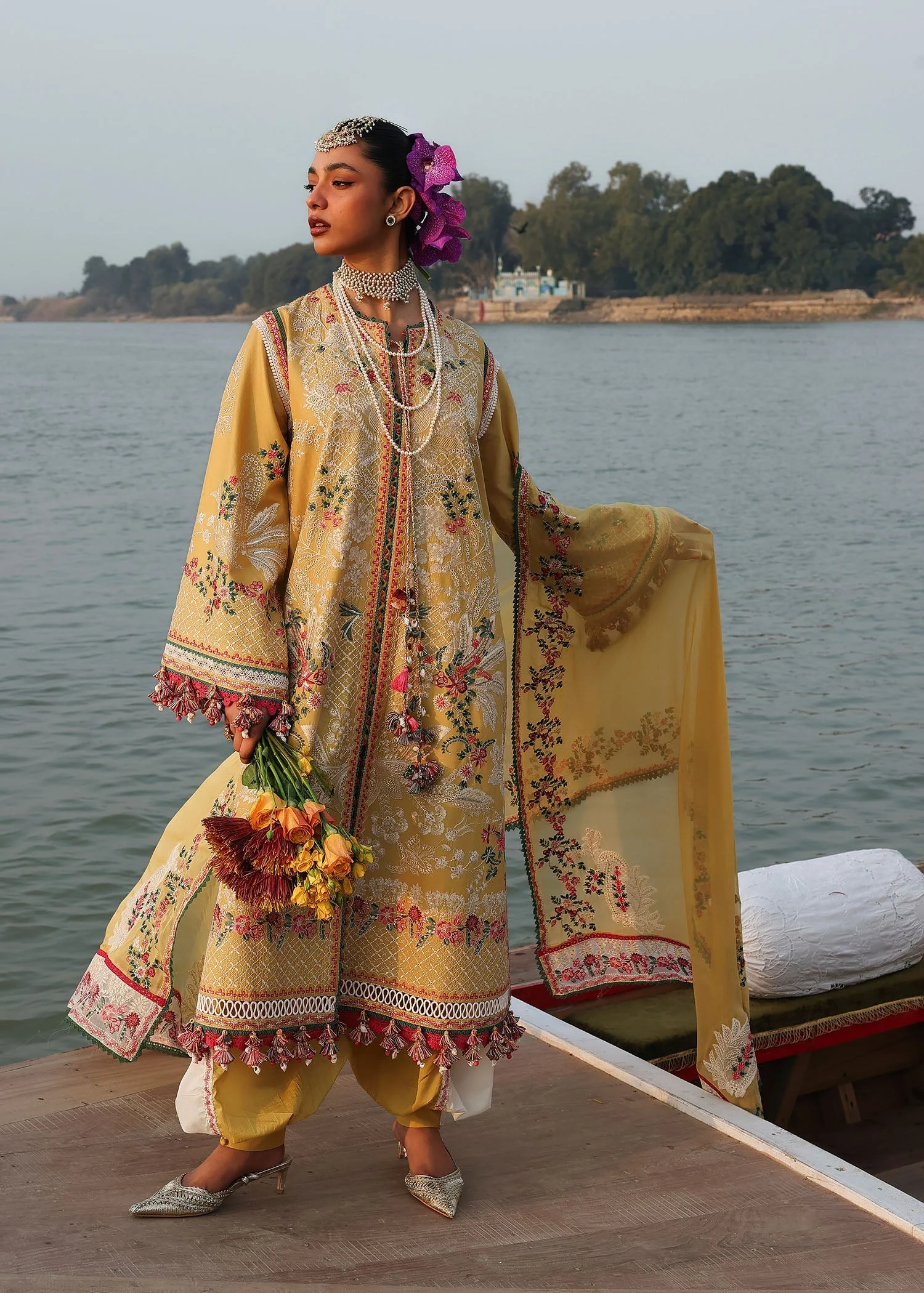 Luxury Lawn Edit - Image 5