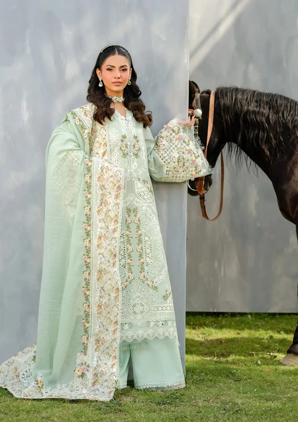 Luxury  Lawn Vol 2 - Image 3