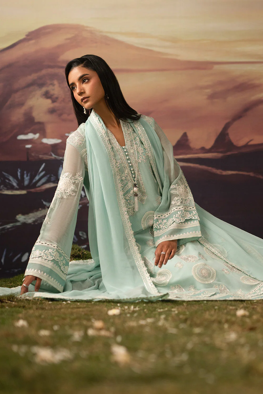 Luxury Unstitched 3-Piece - Image 4