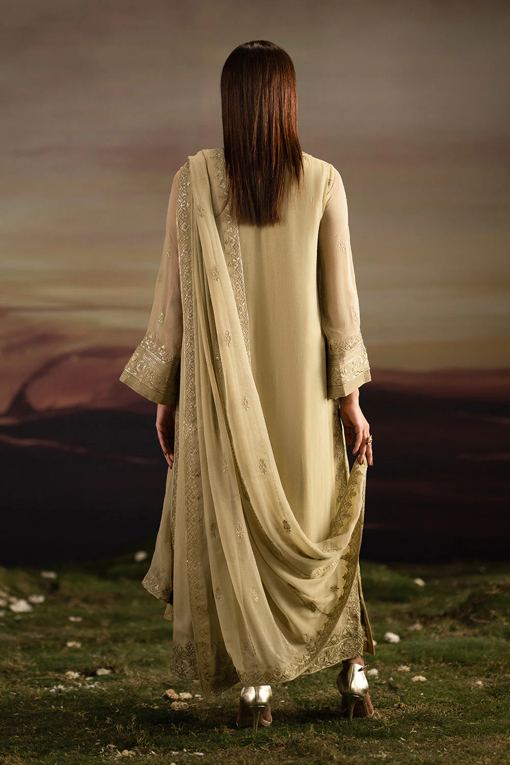 Luxury Unstitched 3-Piece - Image 2
