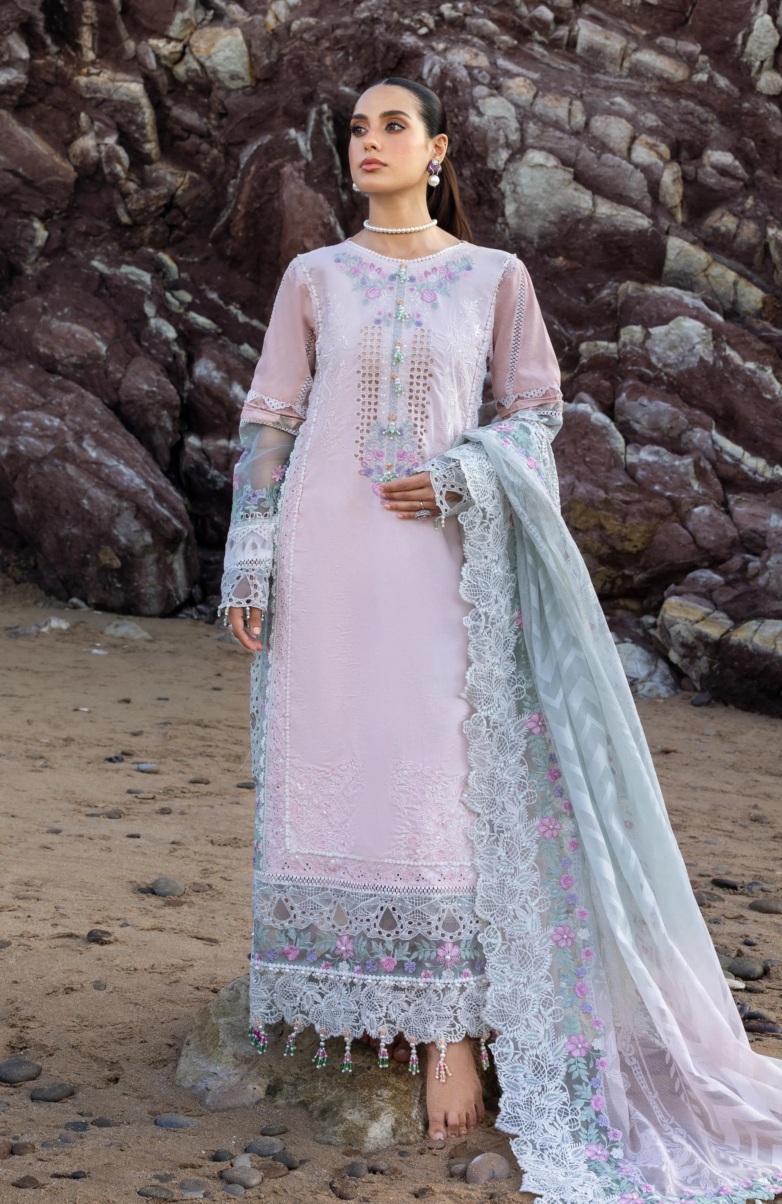 Mahiymaan Luxury Lawn 3 Piece