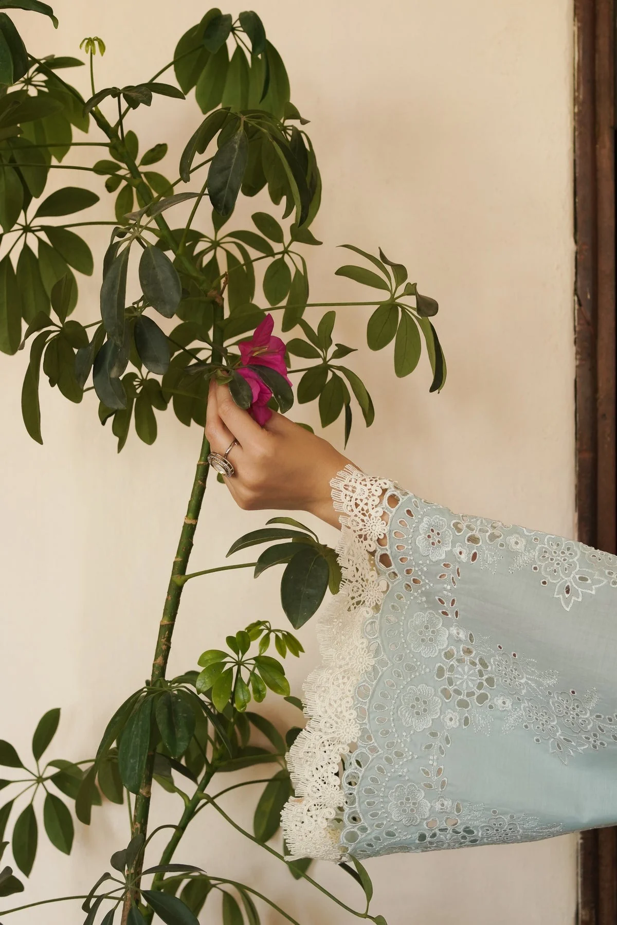 Manara Luxury Lawn - Parishay - Image 3