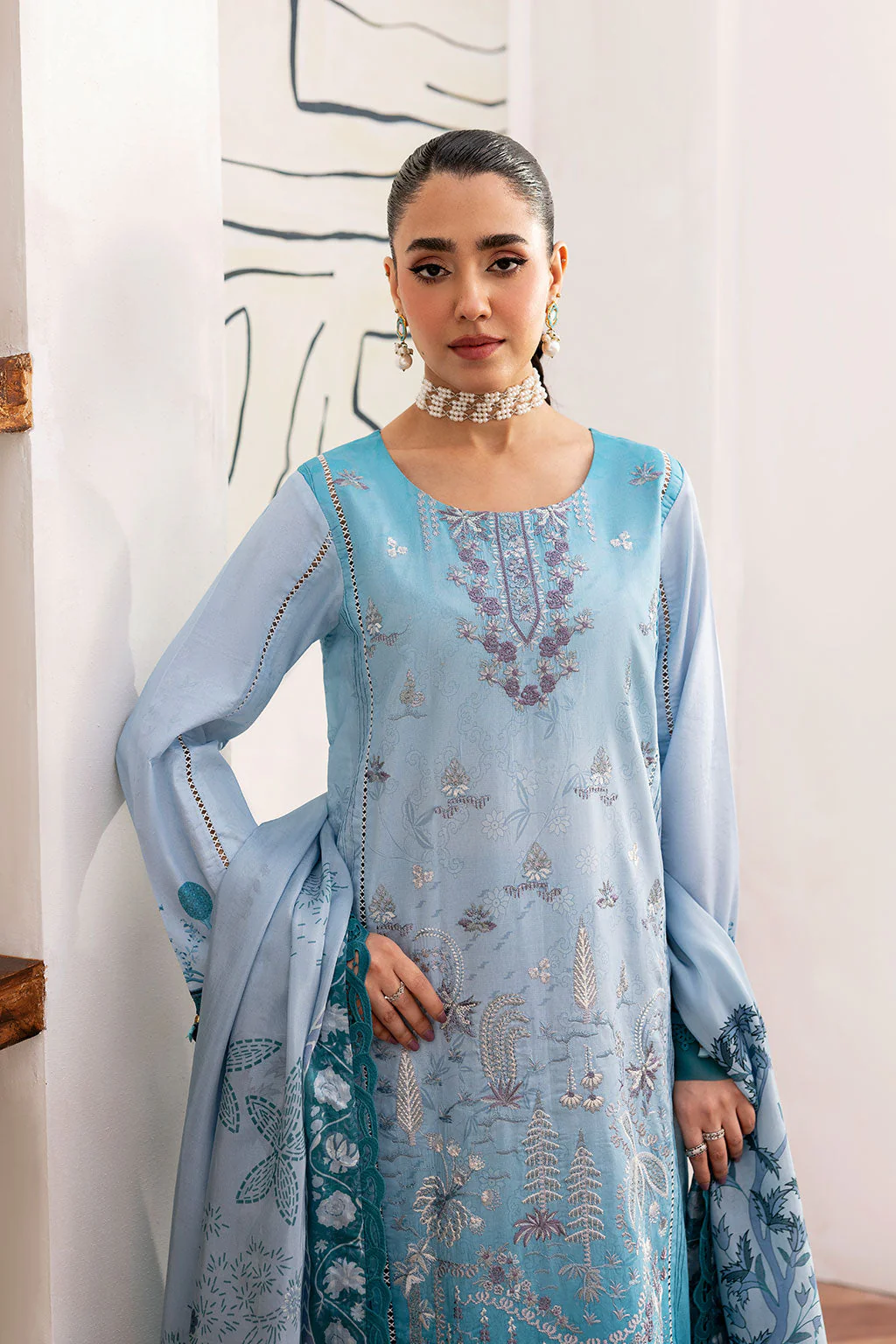 Mashaal Luxury Lawn - Image 3
