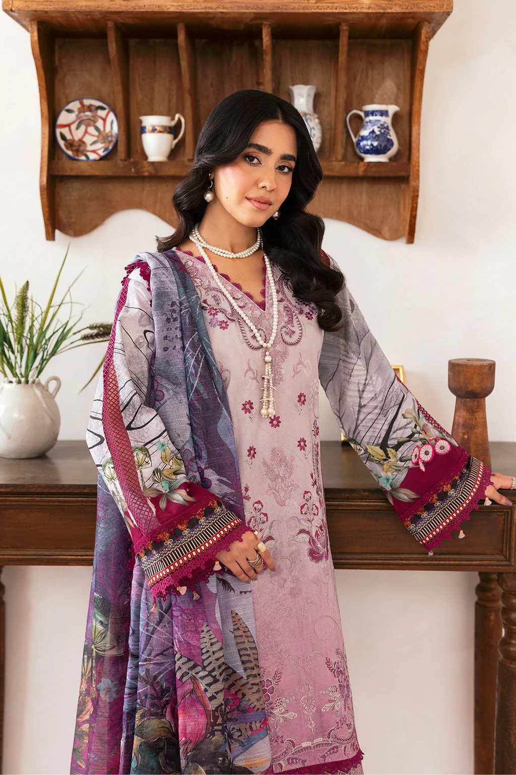 Mashaal Luxury Lawn - Image 3