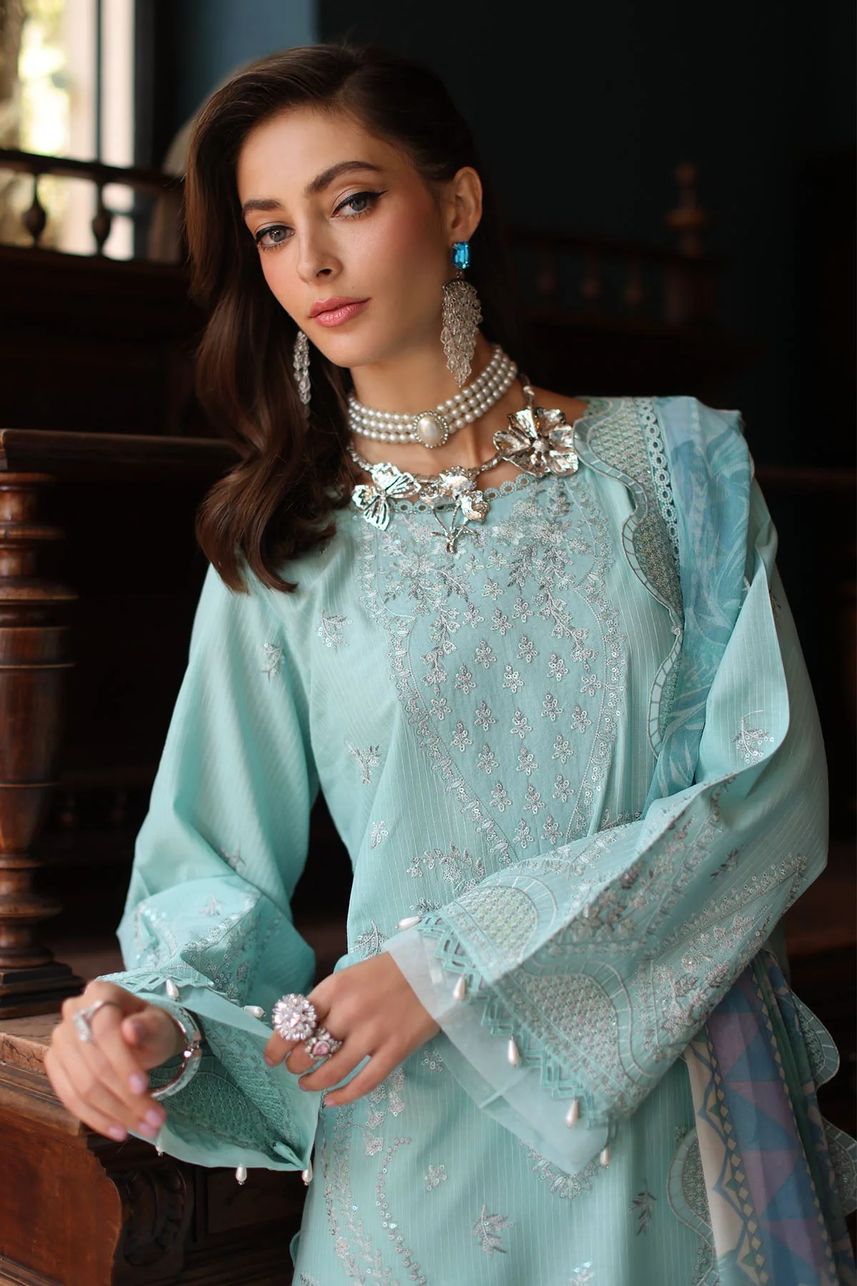 Maya Lawn - Image 5