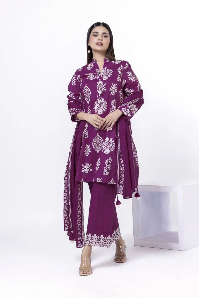 mbroidered | Lawn Fabrics 3 Piece - Image 4