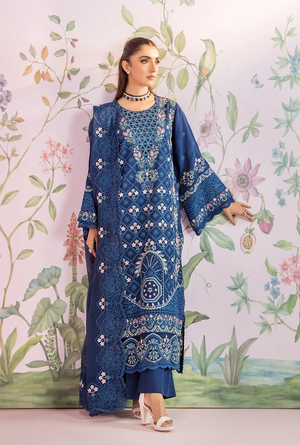 Meeral Tropical Silk - Image 6