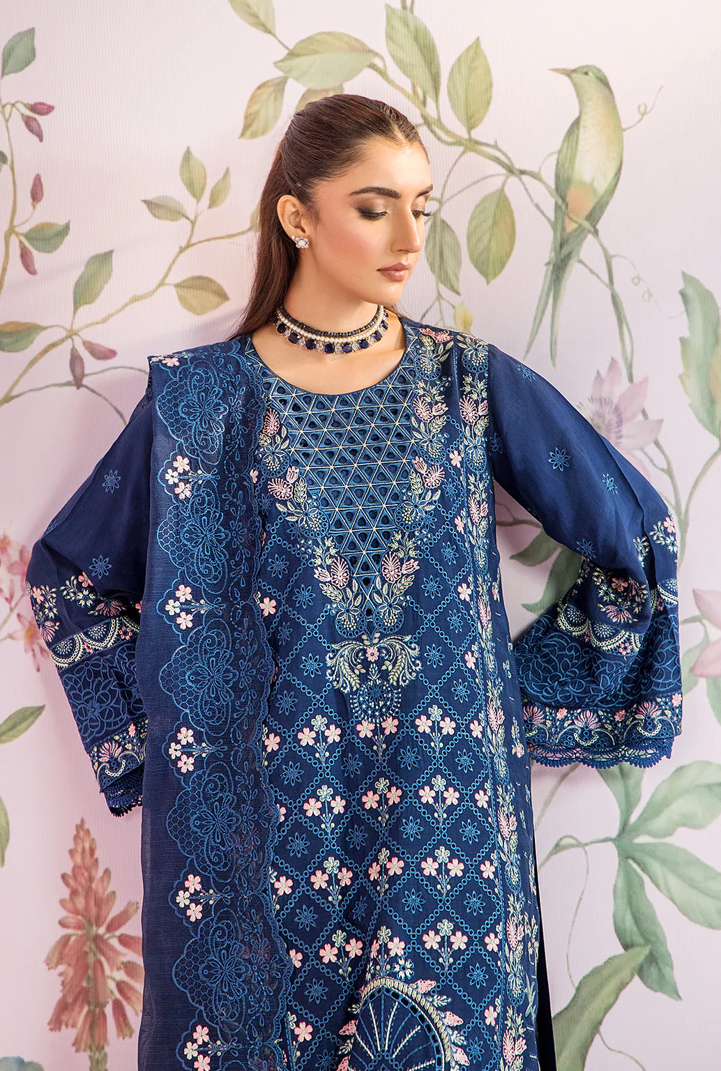 Meeral Tropical Silk - Image 8