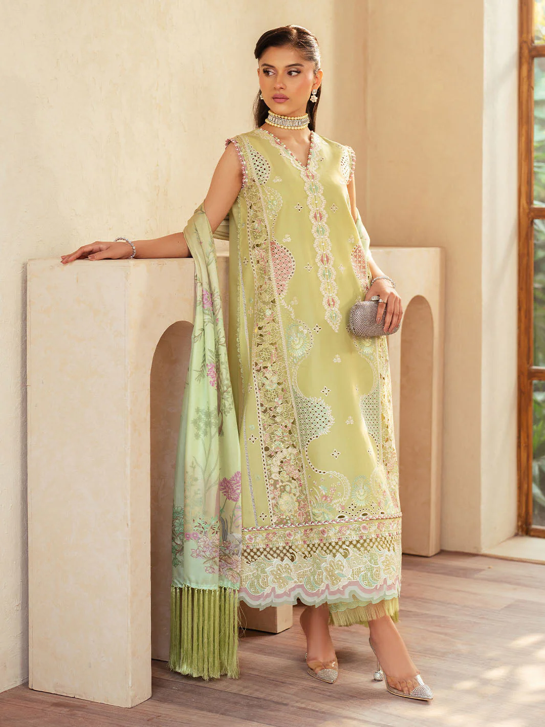 Mehroze Luxury Lawn - Image 2