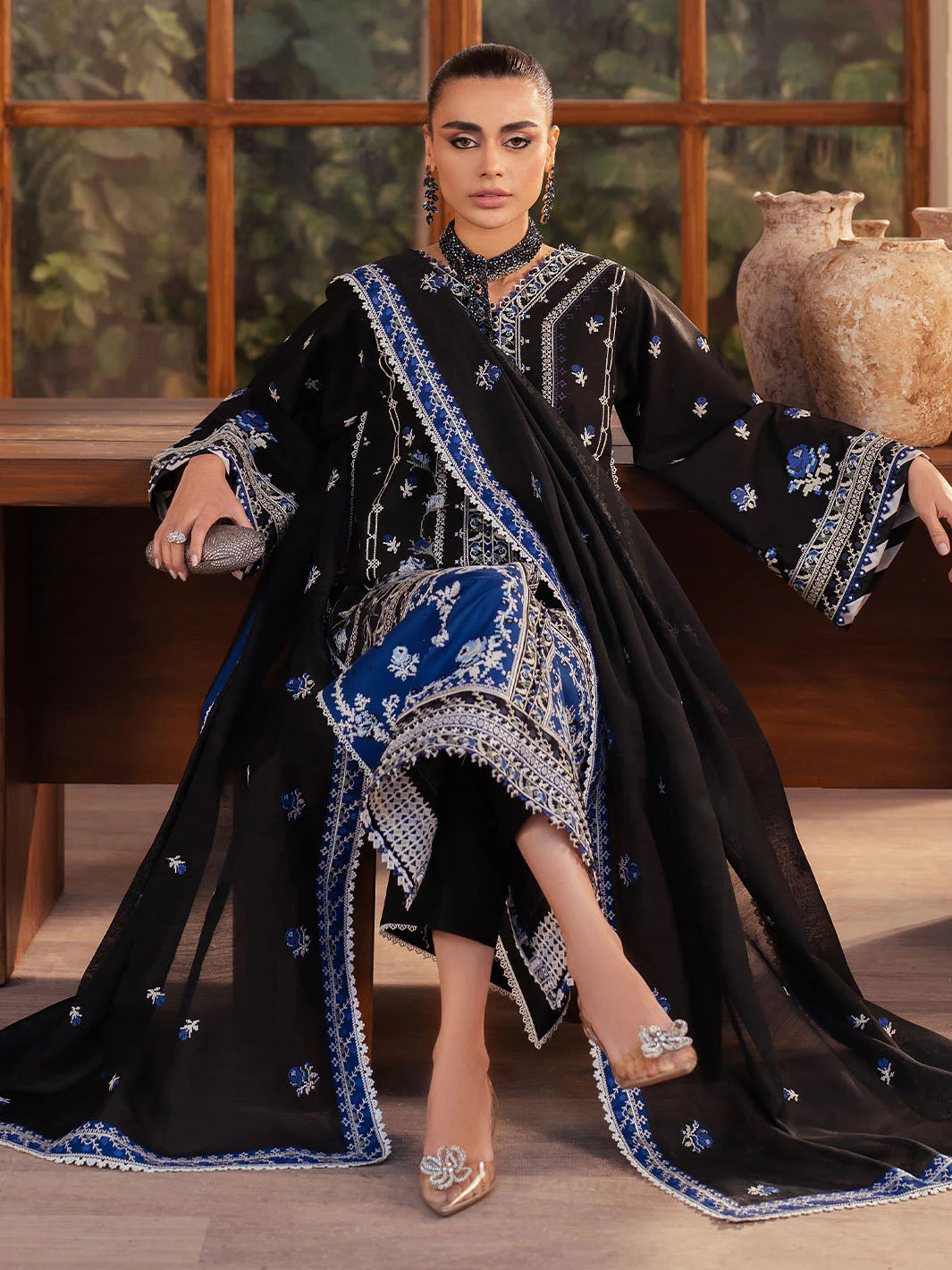 Mehroze Luxury Lawn - Image 2