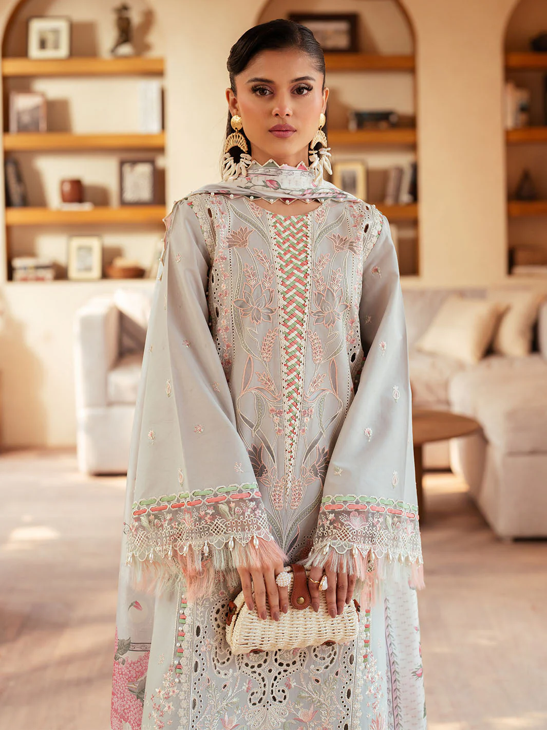 Mehroze Luxury Lawn - Image 7