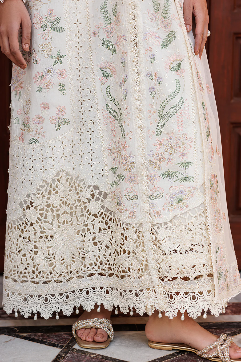 Mirabelle Festive Luxury Lawn - Image 10