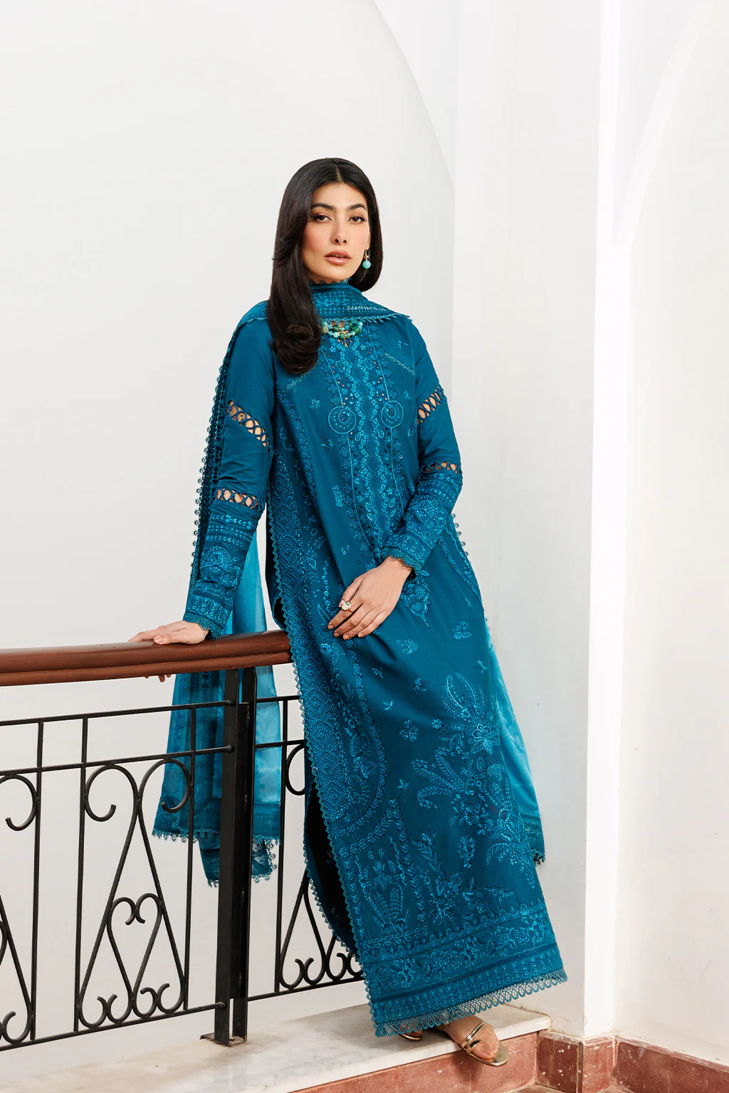 Mirabelle Festive Luxury Lawn - Image 4
