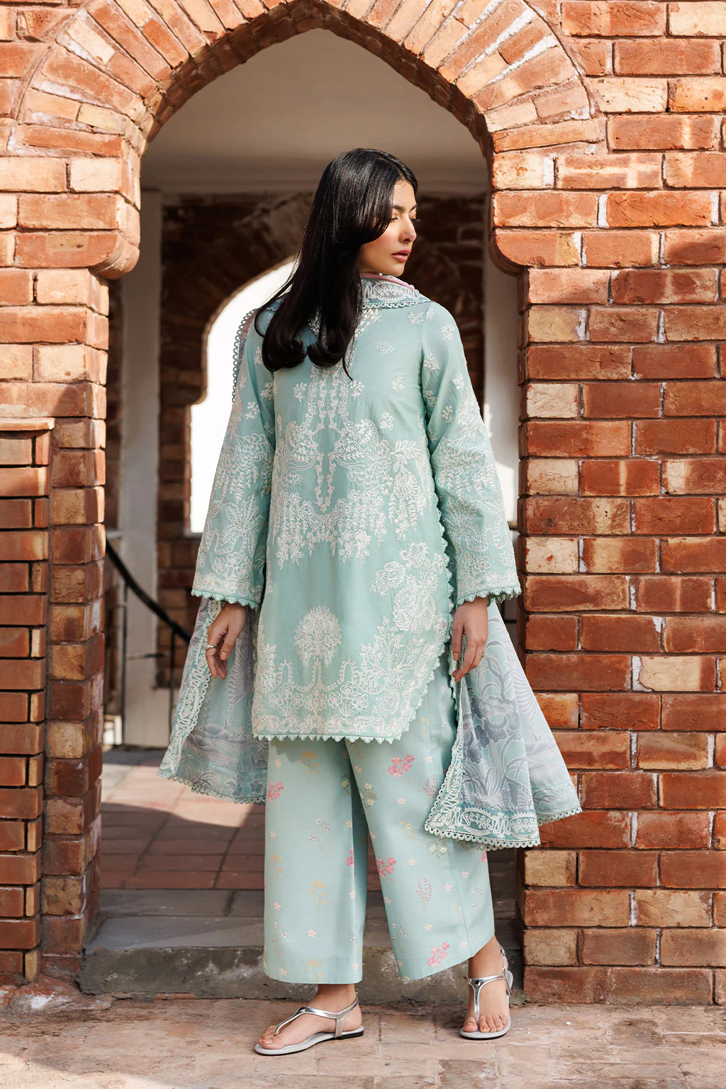 Mirabelle Festive Luxury Lawn - Image 3