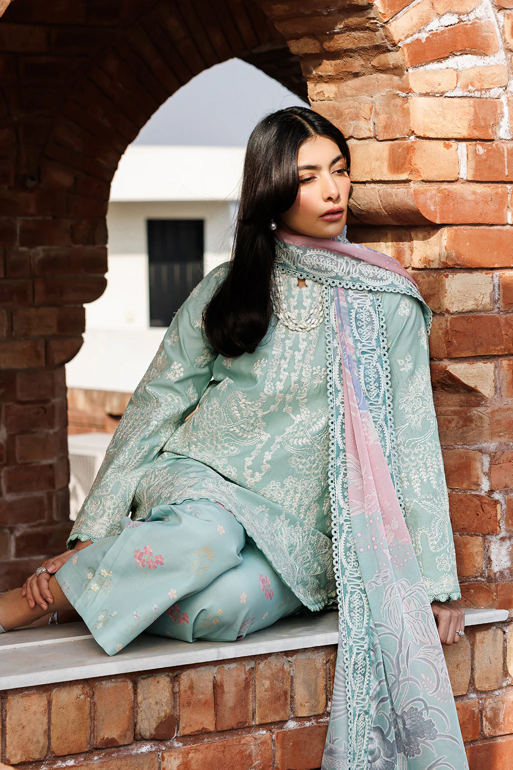 Mirabelle Festive Luxury Lawn - Image 7