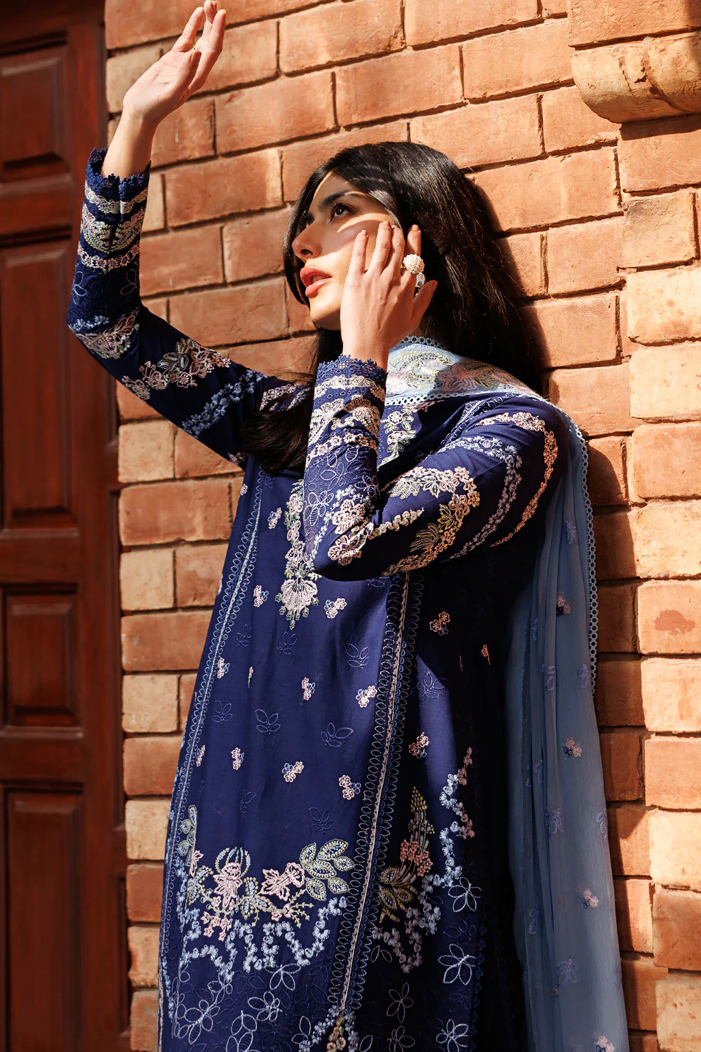 Mirabelle Festive Luxury Lawn - Image 9