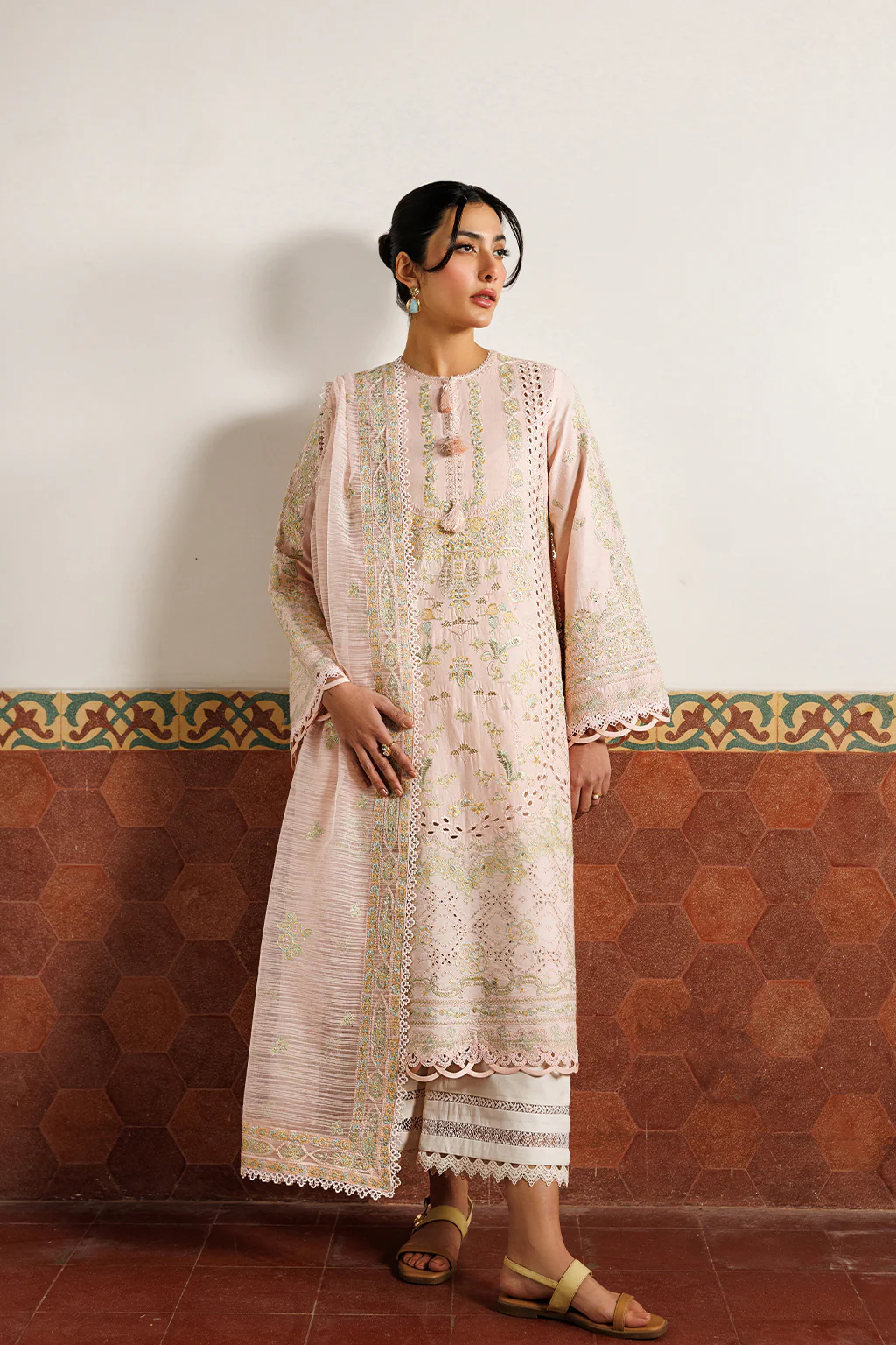 Mirabelle Festive Luxury Lawn - Image 3