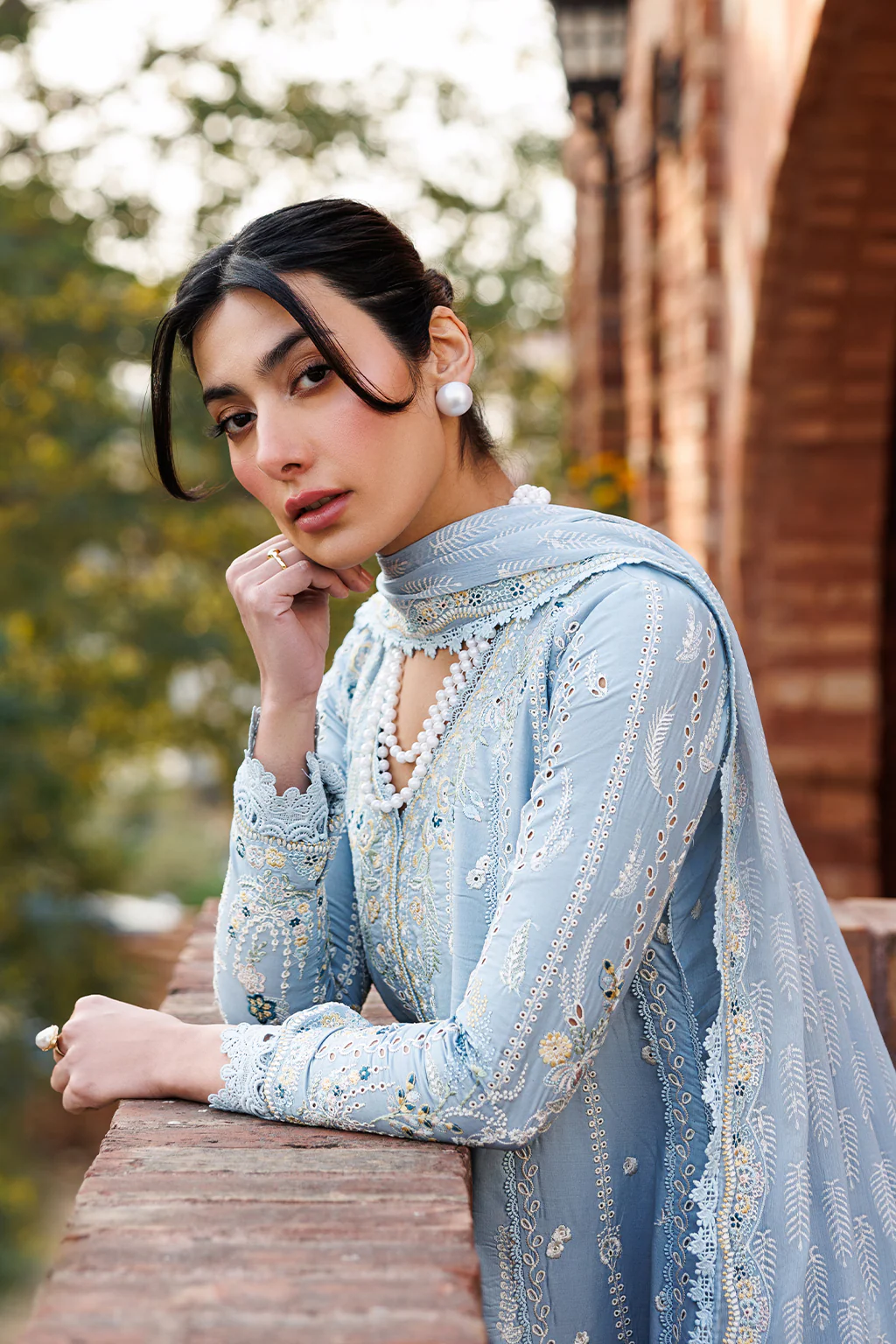 Mirabelle Festive Luxury Lawn - Image 7